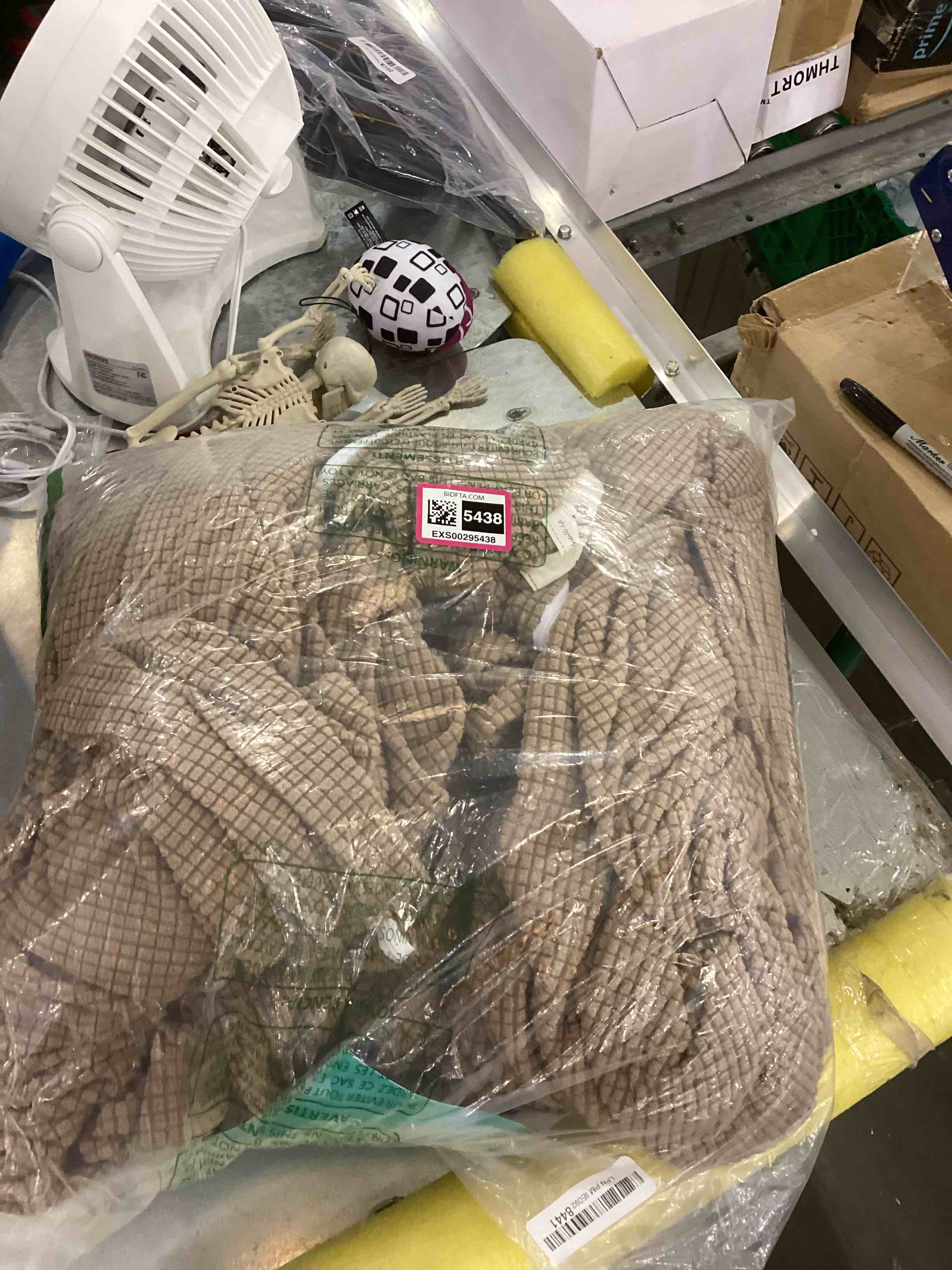 LA MEACK Super Stretch Sectional Couch Covers for Dogs, 2pcs Premium L Shaped Sofa Cover Protector with 2pcs Pillowcases, Washable Slipcovers Protector for Cat Pet (3 Seat Sofa + 3 Seat Chaise, Camel)