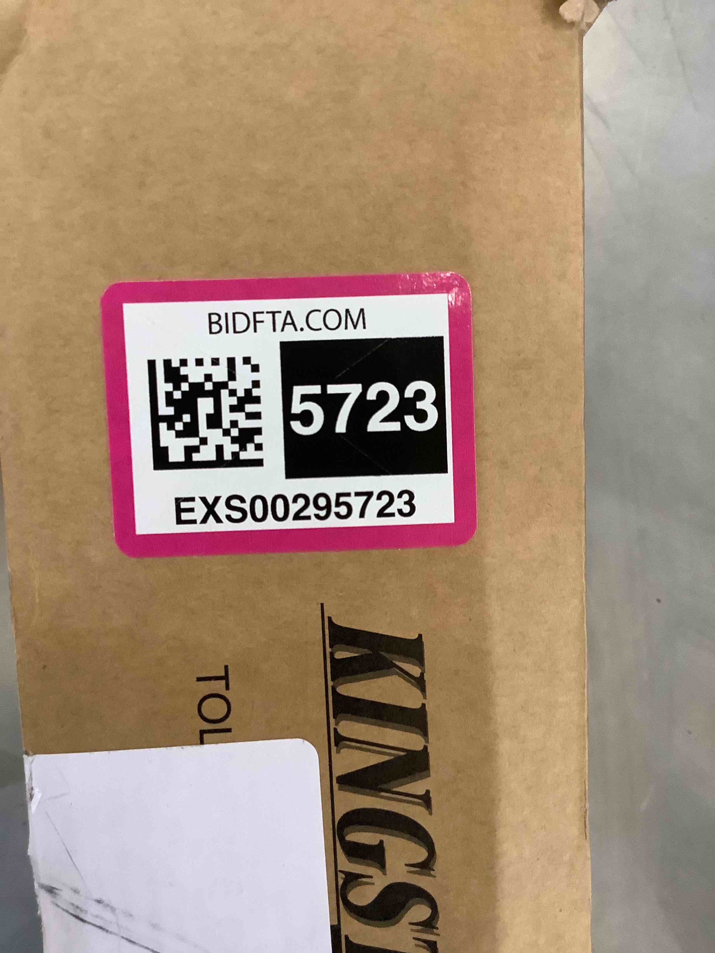 https://s3.amazonaws.com/lotting-images-prod/bidfta/EXS00295723_1686936637420.jpeg