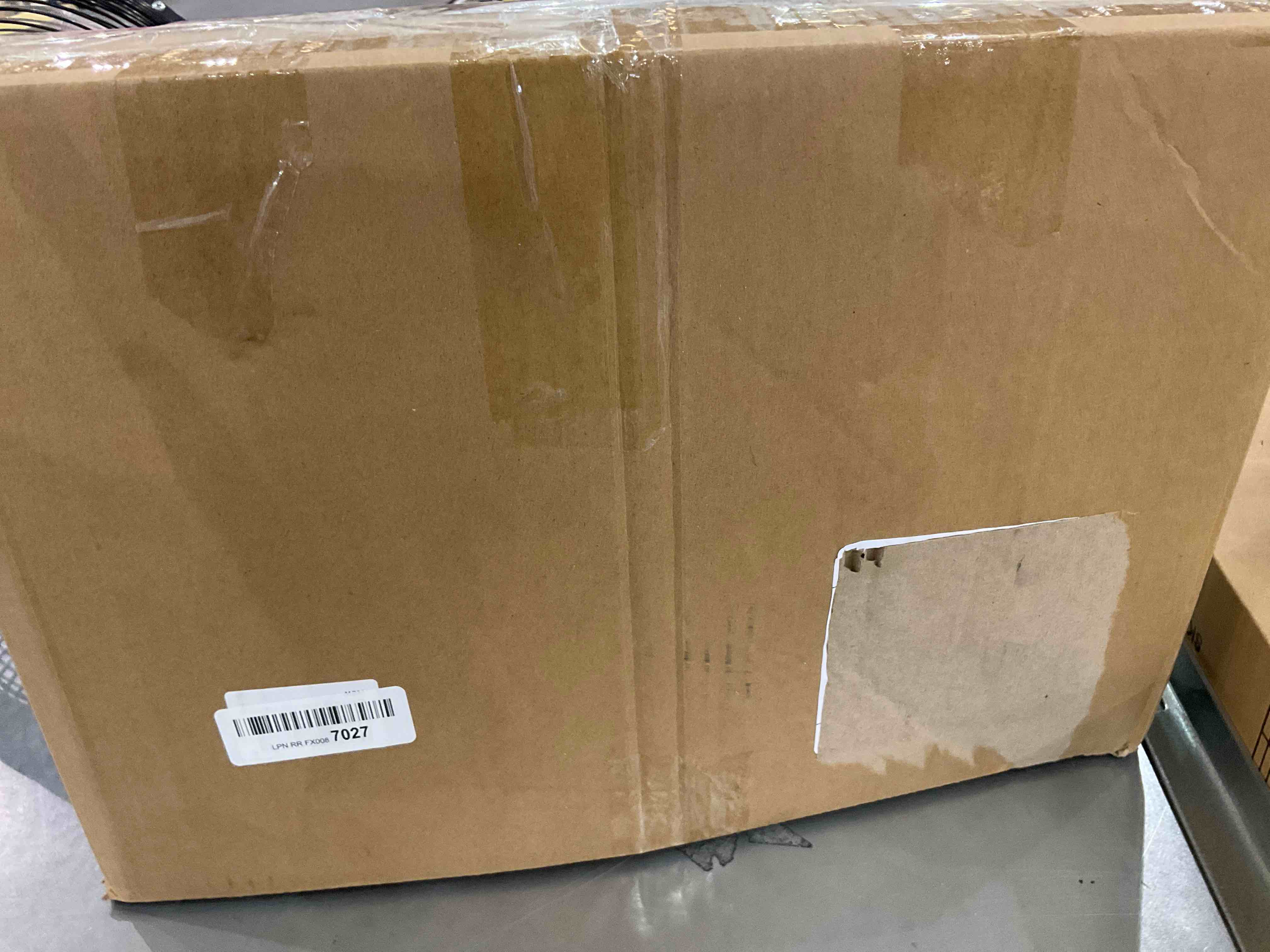 https://s3.amazonaws.com/lotting-images-prod/bidfta/EXS00296044_1686234846140.jpeg