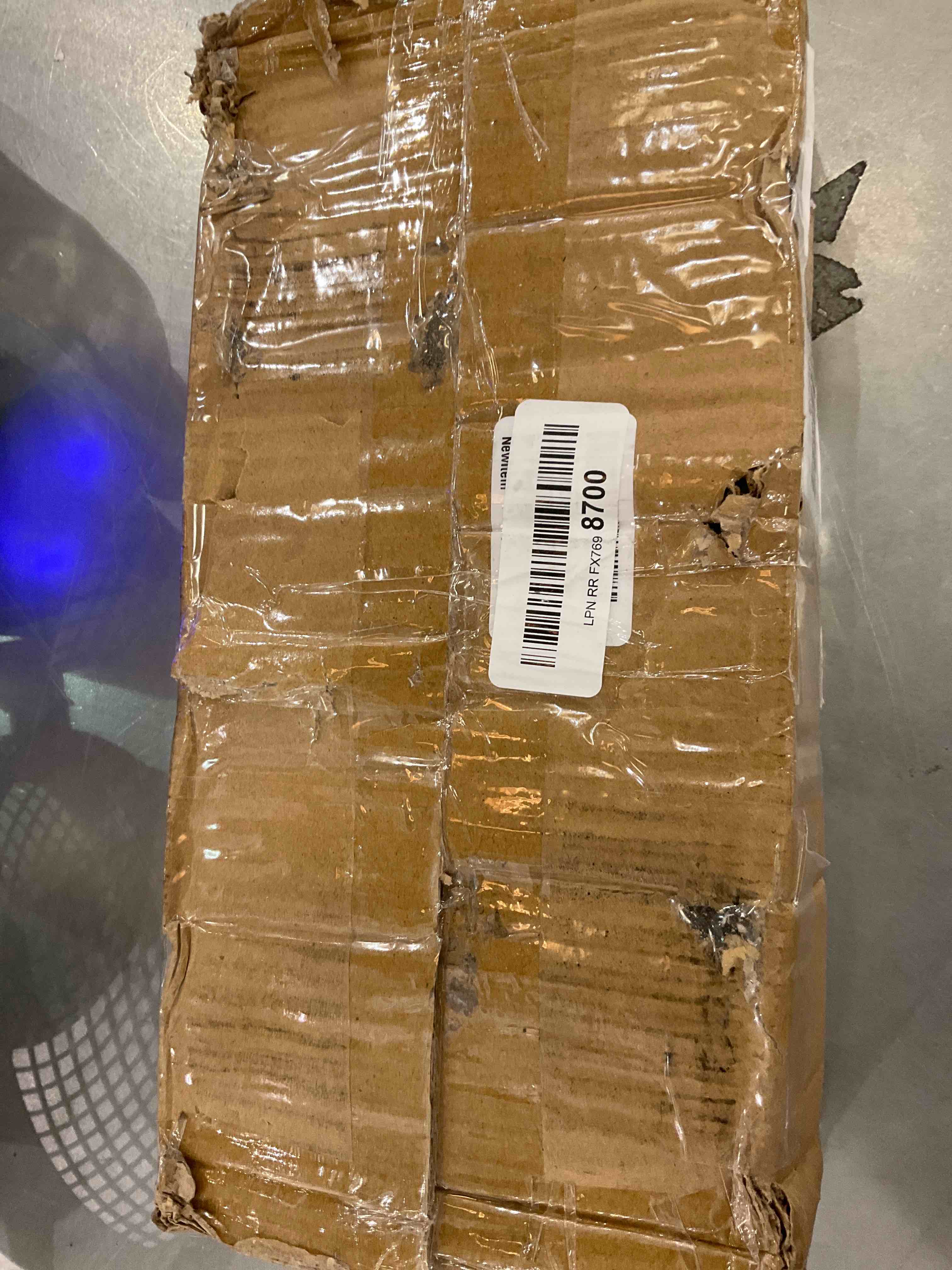 https://s3.amazonaws.com/lotting-images-prod/bidfta/EXS00296045_1686235056298.jpeg