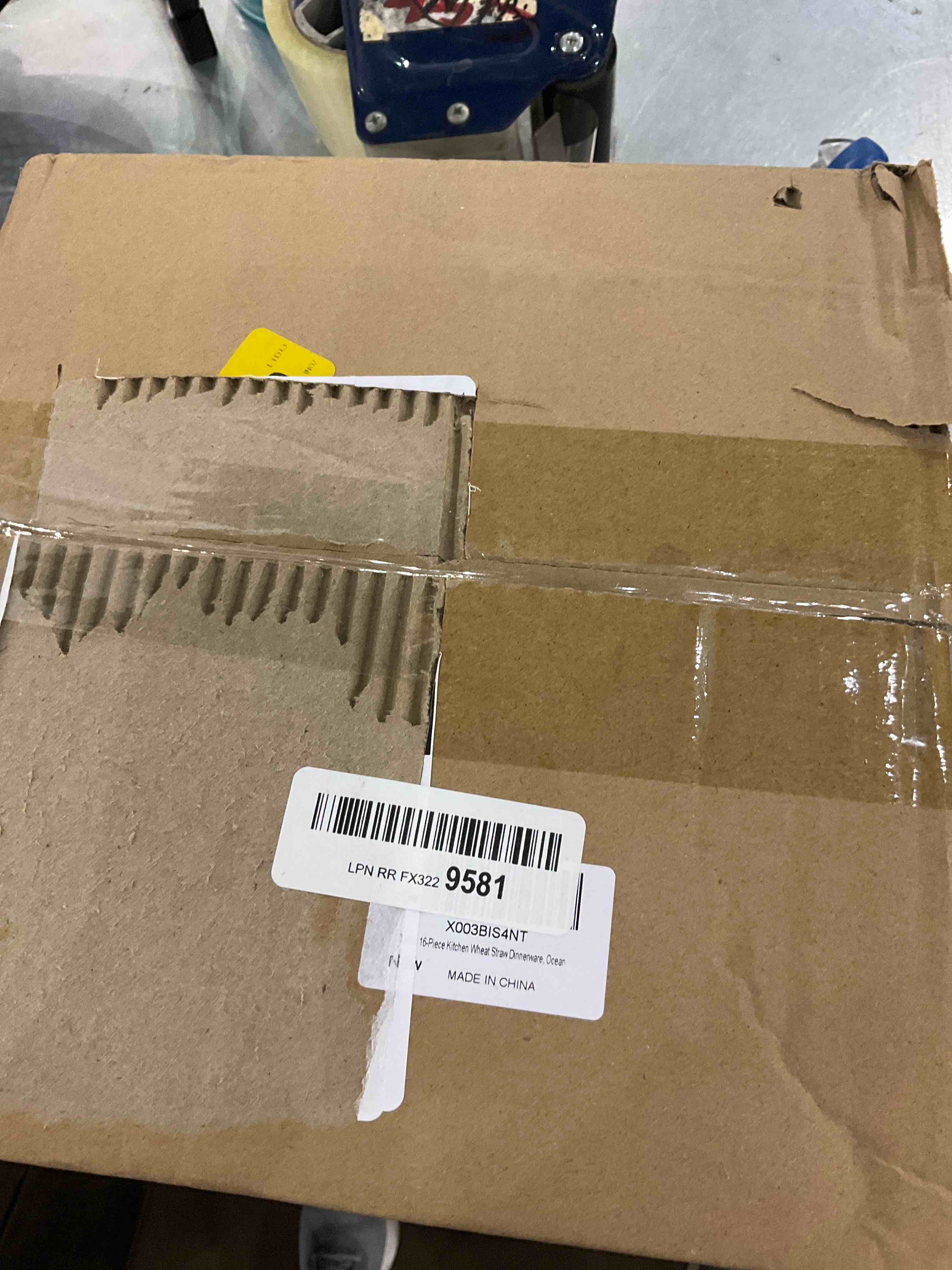 https://s3.amazonaws.com/lotting-images-prod/bidfta/EXS00296215_1686568470956.jpeg