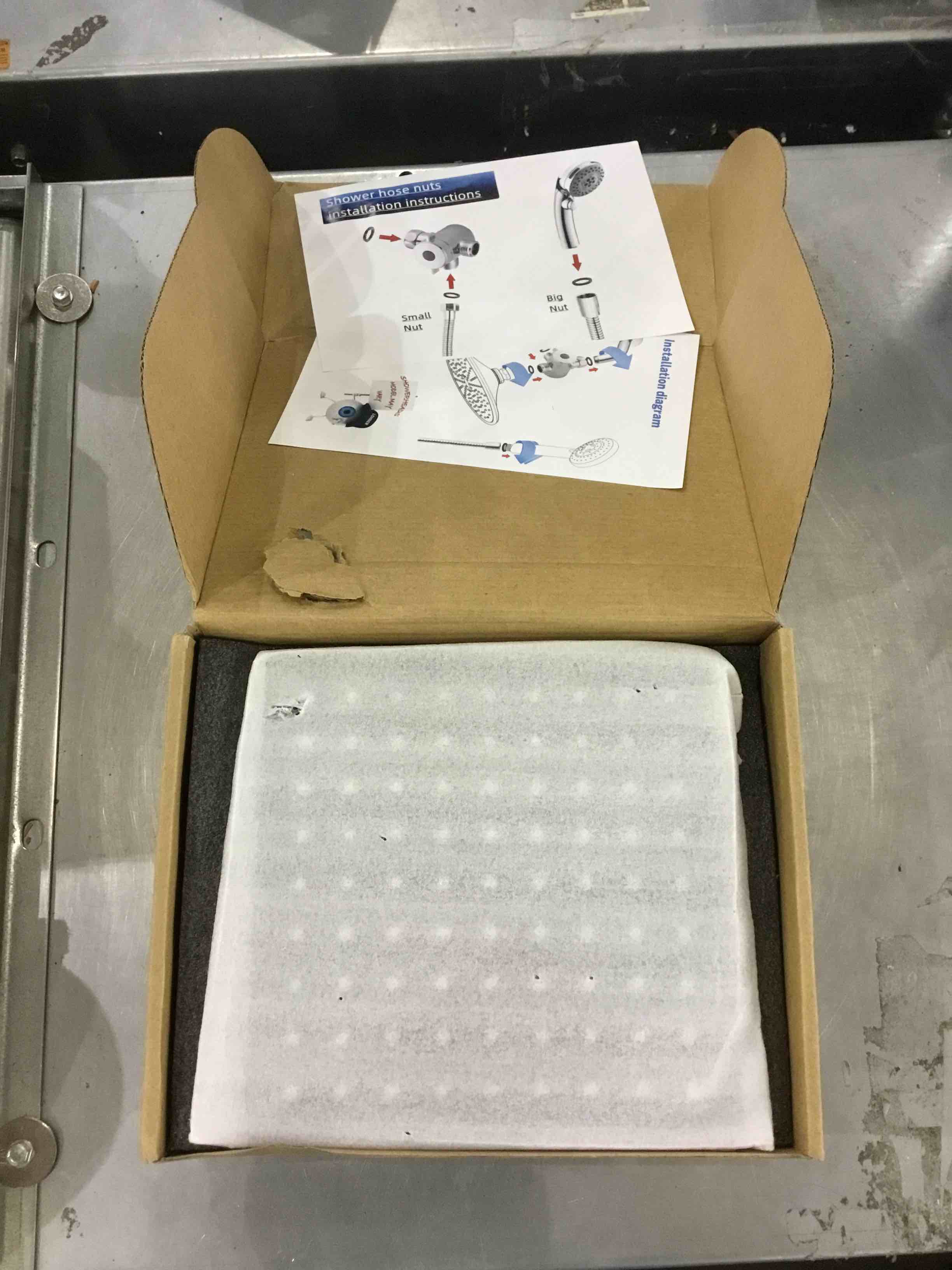 https://s3.amazonaws.com/lotting-images-prod/bidfta/EXS00297032_1686741100593.jpeg