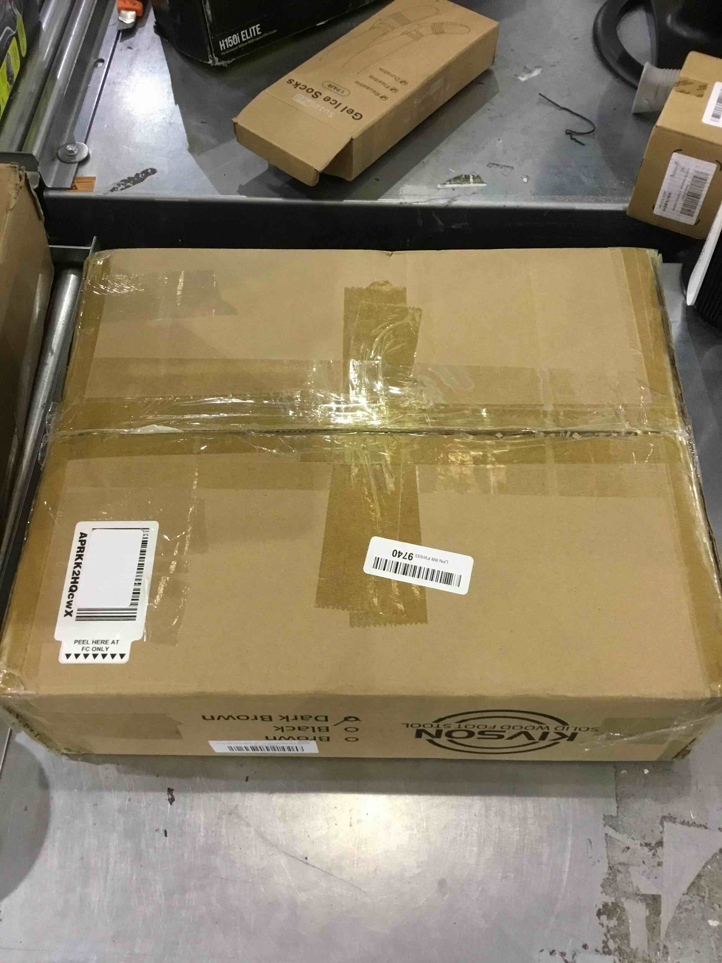 https://s3.amazonaws.com/lotting-images-prod/bidfta/EXS00297075_1686746129706.jpeg