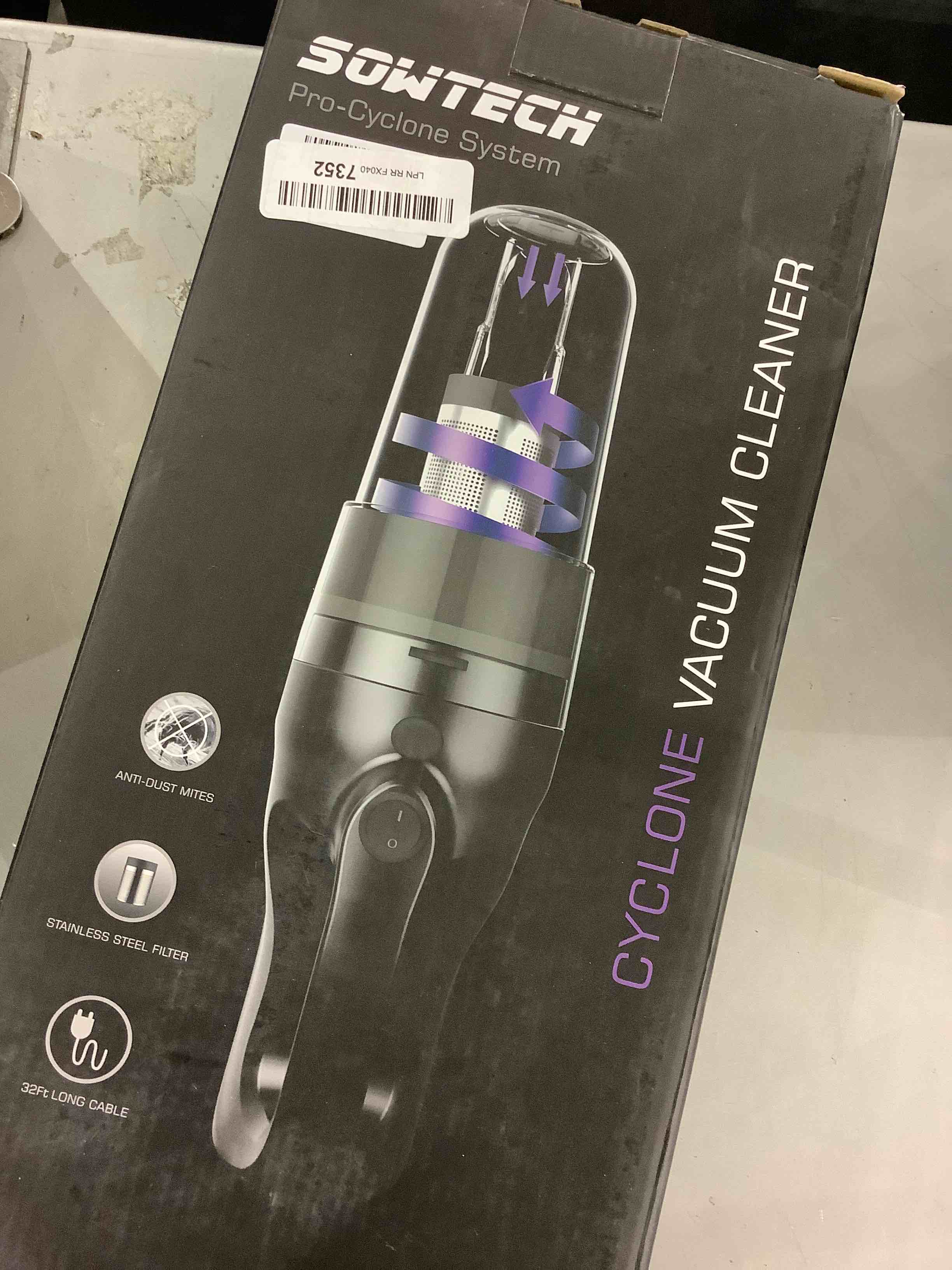 https://s3.amazonaws.com/lotting-images-prod/bidfta/EXS00297552_1687263357885.jpeg