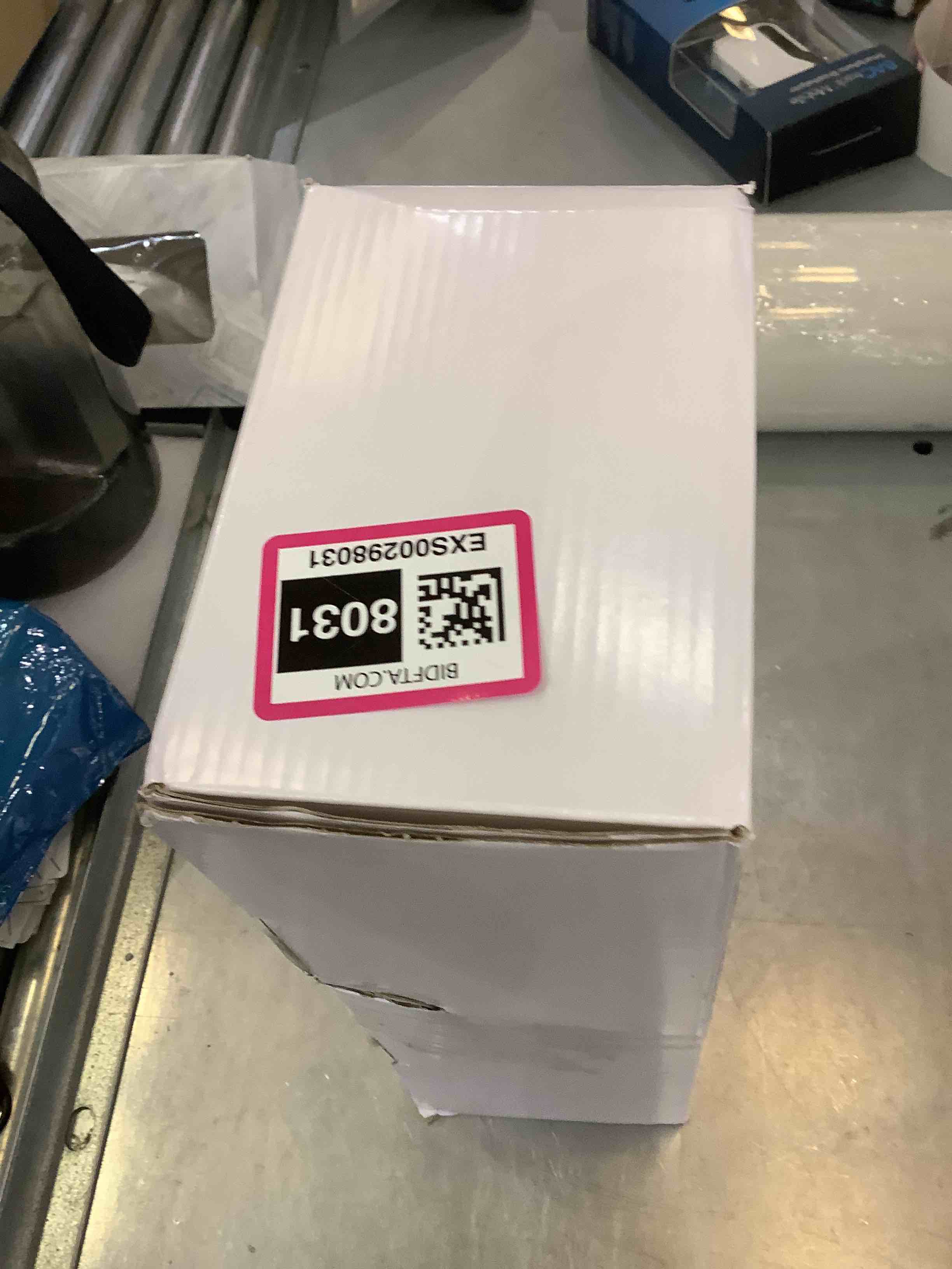 https://s3.amazonaws.com/lotting-images-prod/bidfta/EXS00298031_1686667170383.jpeg