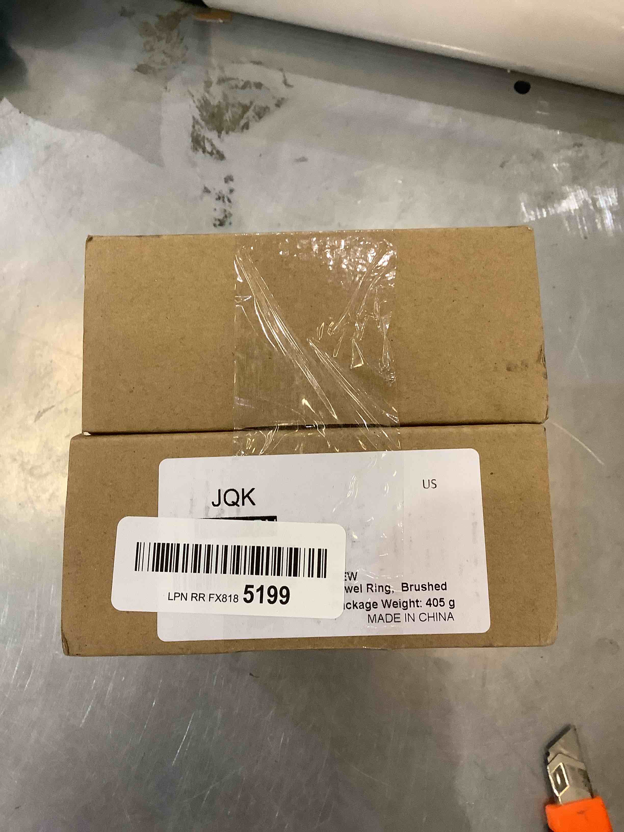 https://s3.amazonaws.com/lotting-images-prod/bidfta/EXS00298139_1686763809069.jpeg