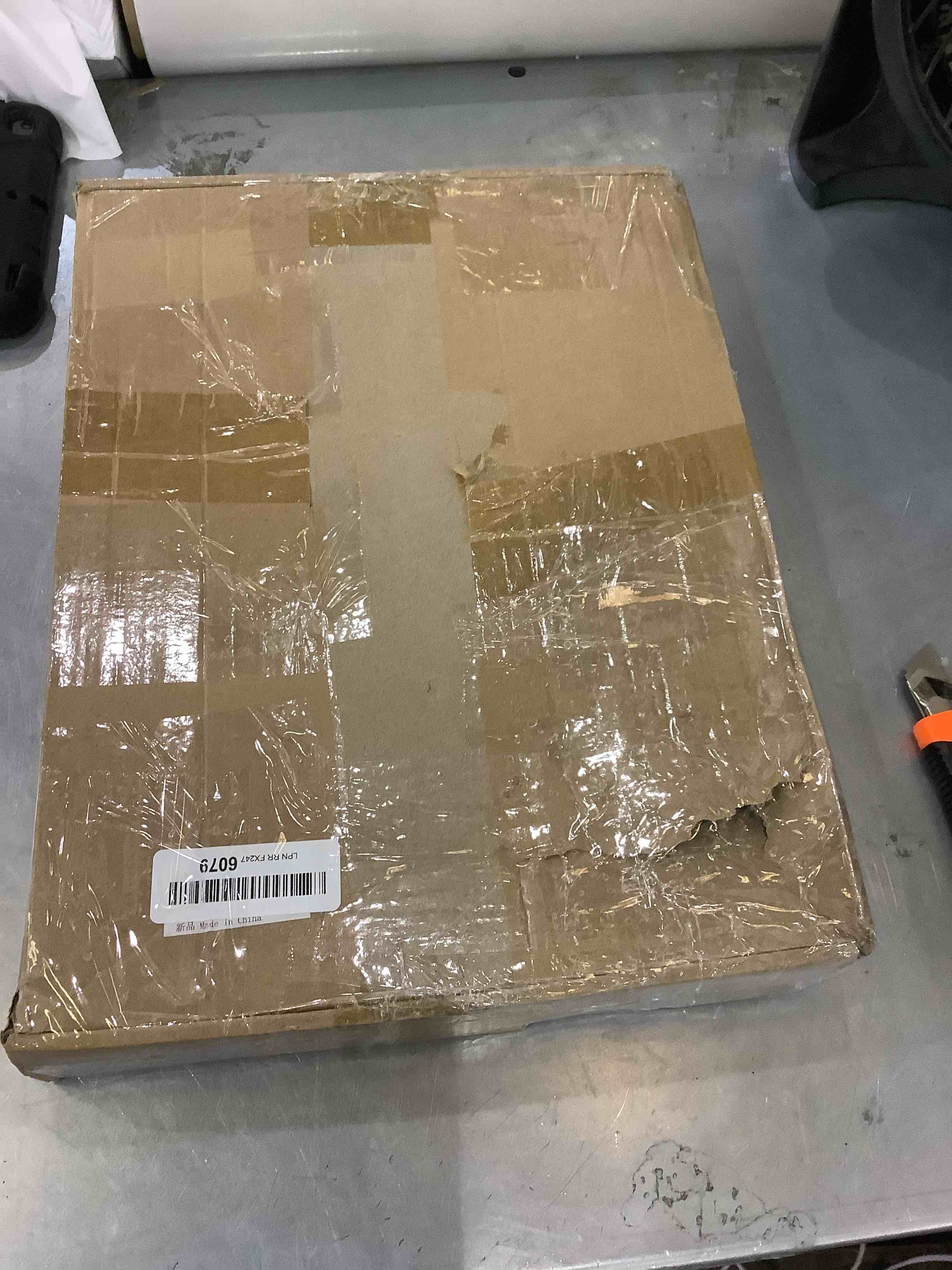 https://s3.amazonaws.com/lotting-images-prod/bidfta/EXS00298152_1686768262424.jpeg