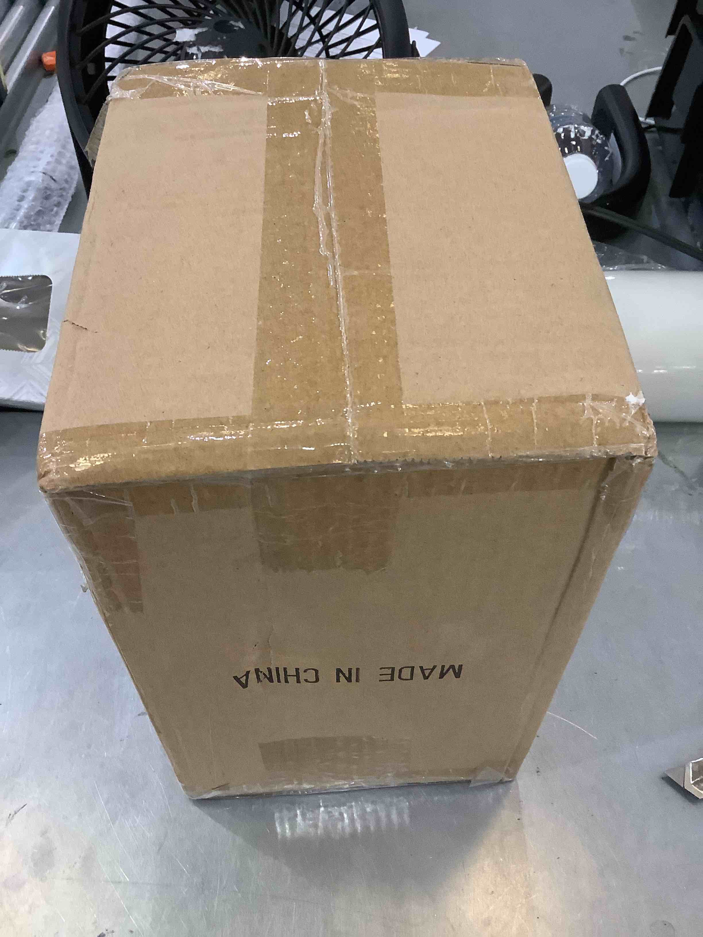 https://s3.amazonaws.com/lotting-images-prod/bidfta/EXS00298167_1686836659571.jpeg
