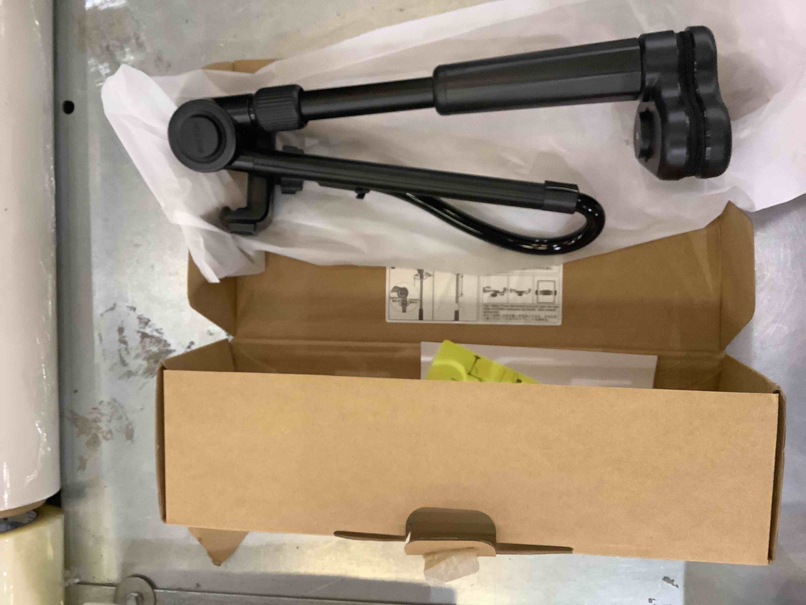 https://s3.amazonaws.com/lotting-images-prod/bidfta/EXS00298419_1687184080864.jpeg