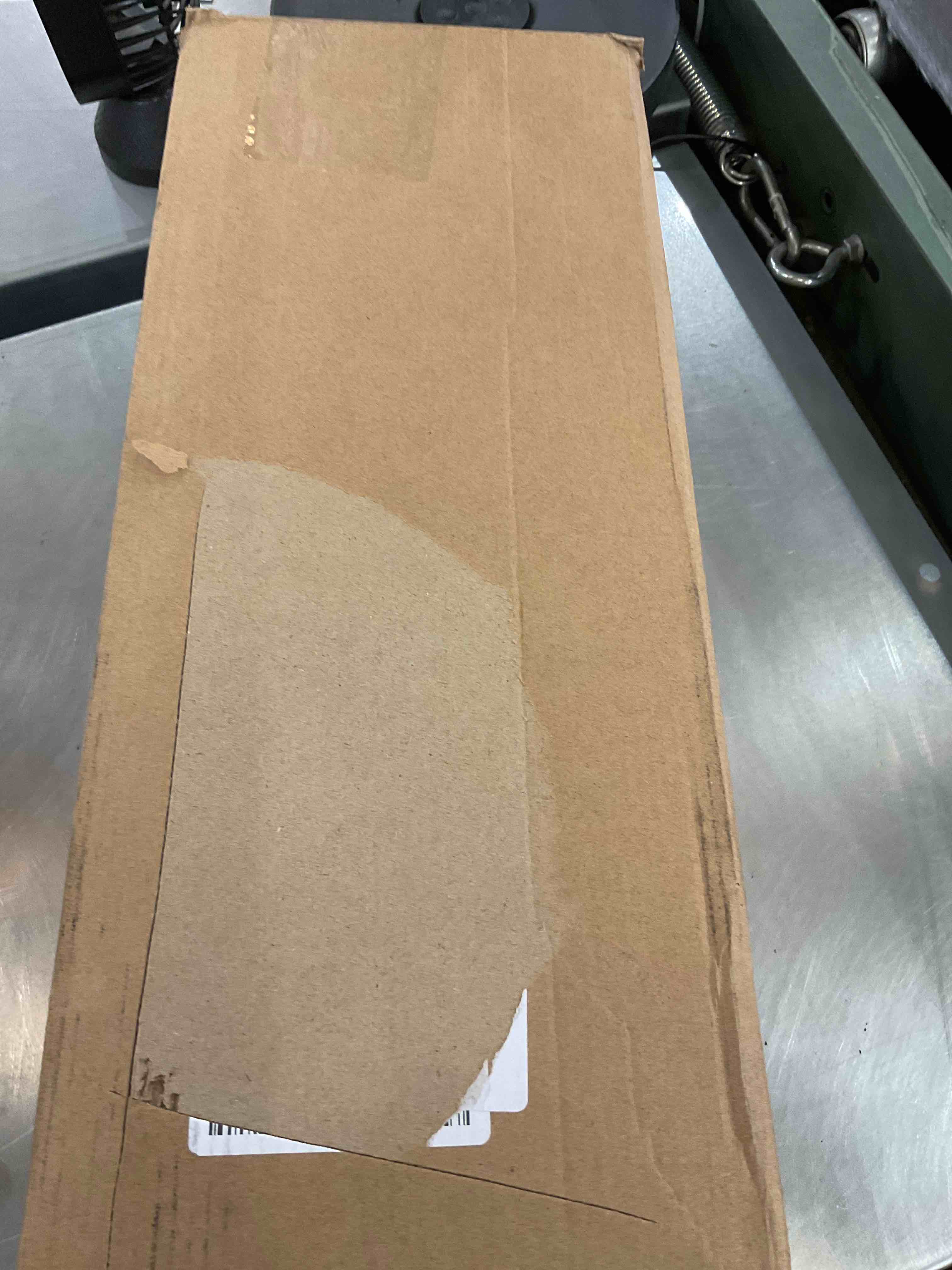 https://s3.amazonaws.com/lotting-images-prod/bidfta/EXS00298557_1686927886408.jpeg