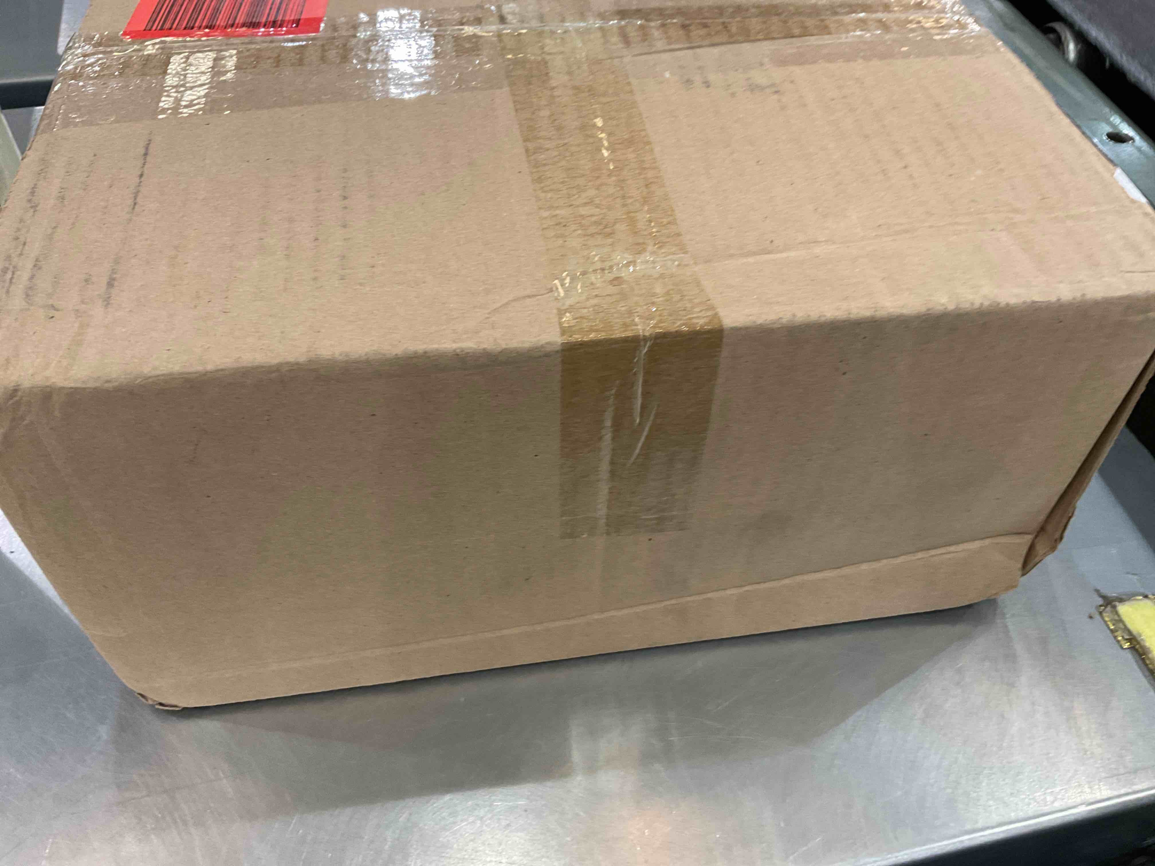 https://s3.amazonaws.com/lotting-images-prod/bidfta/EXS00300065_1687531350757.jpeg