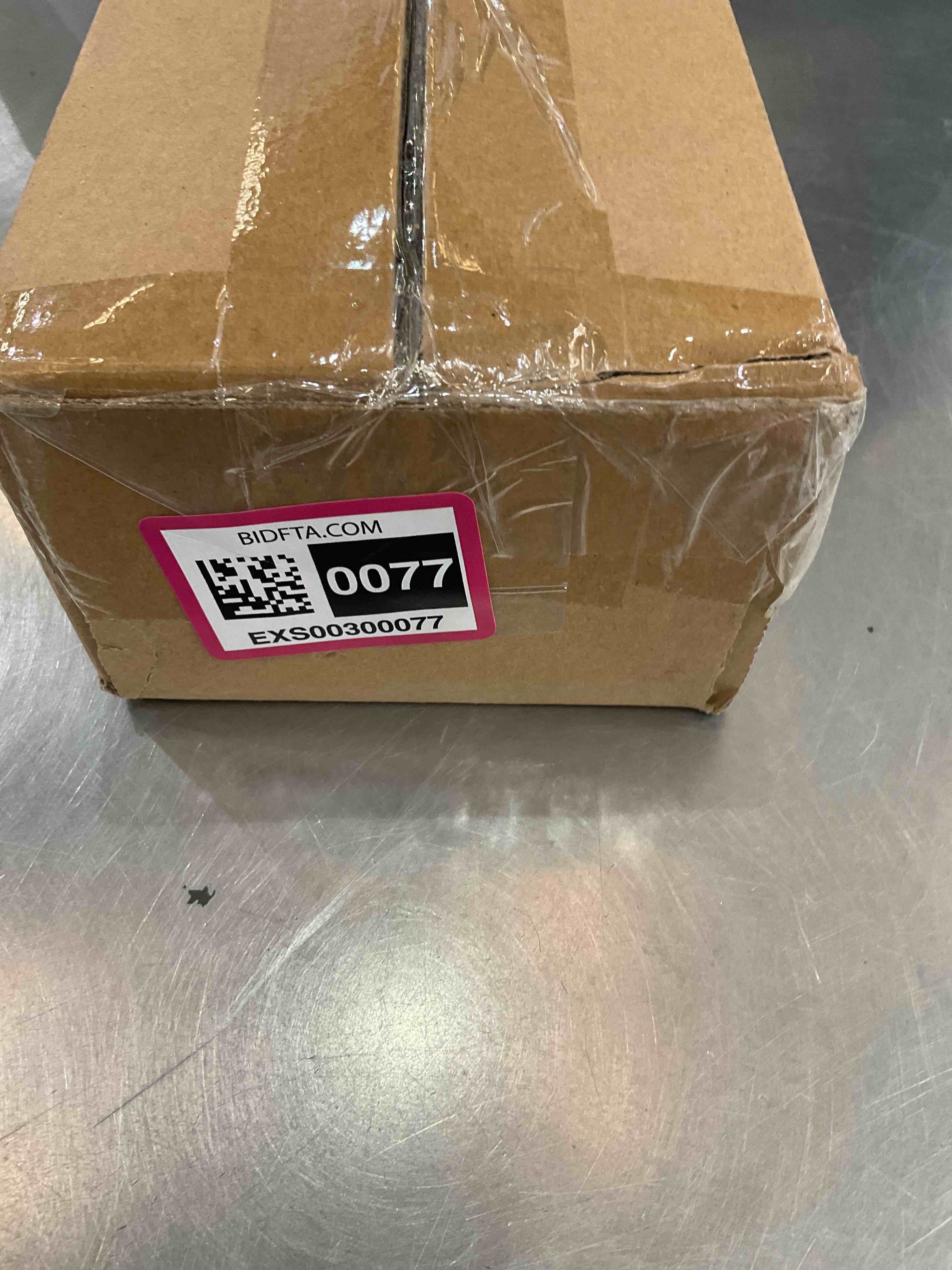 https://s3.amazonaws.com/lotting-images-prod/bidfta/EXS00300077_1687533596843.jpeg