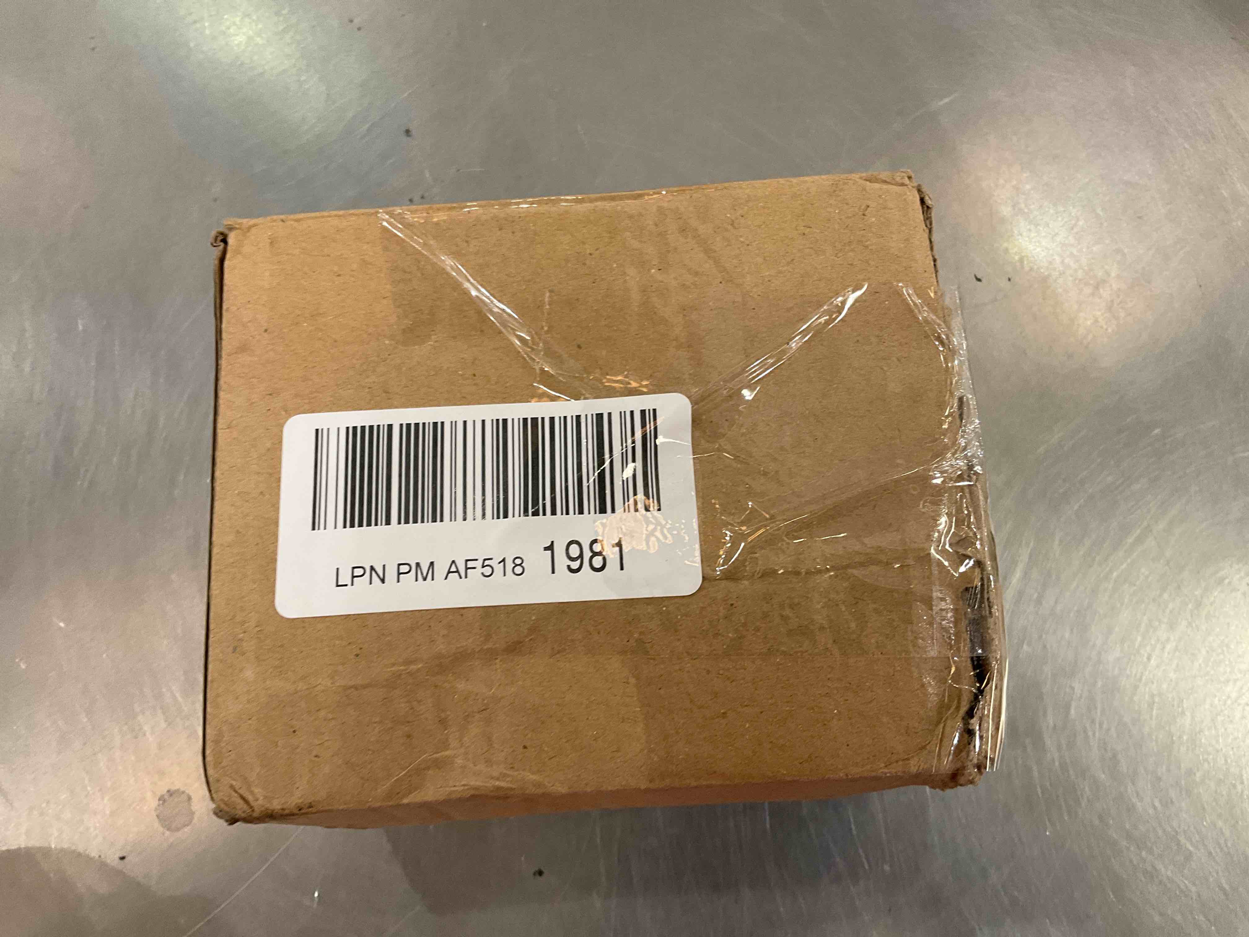 https://s3.amazonaws.com/lotting-images-prod/bidfta/EXS00300209_1687790276462.jpeg