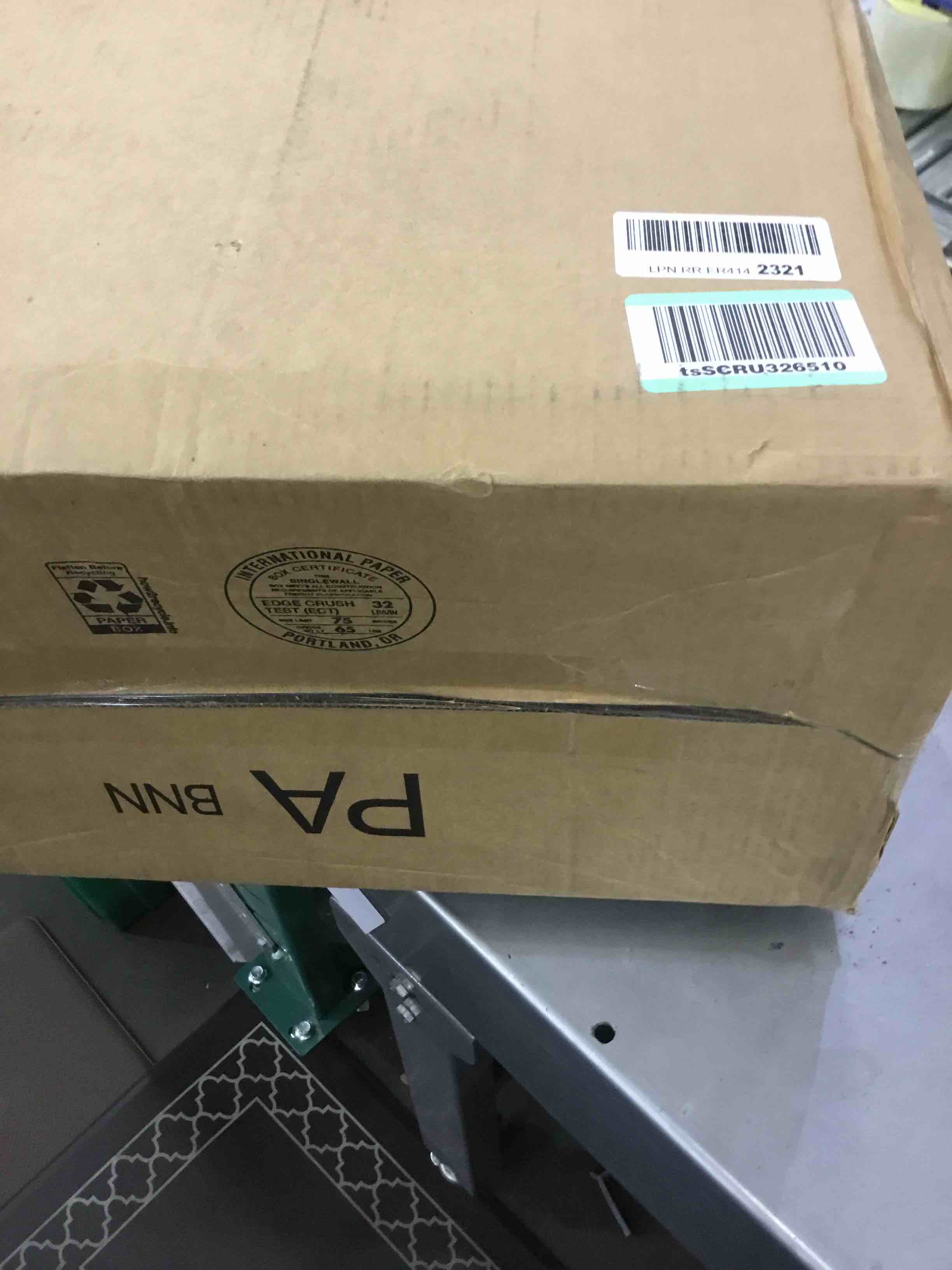 https://s3.amazonaws.com/lotting-images-prod/bidfta/EXS00302578_1687546721537.jpeg