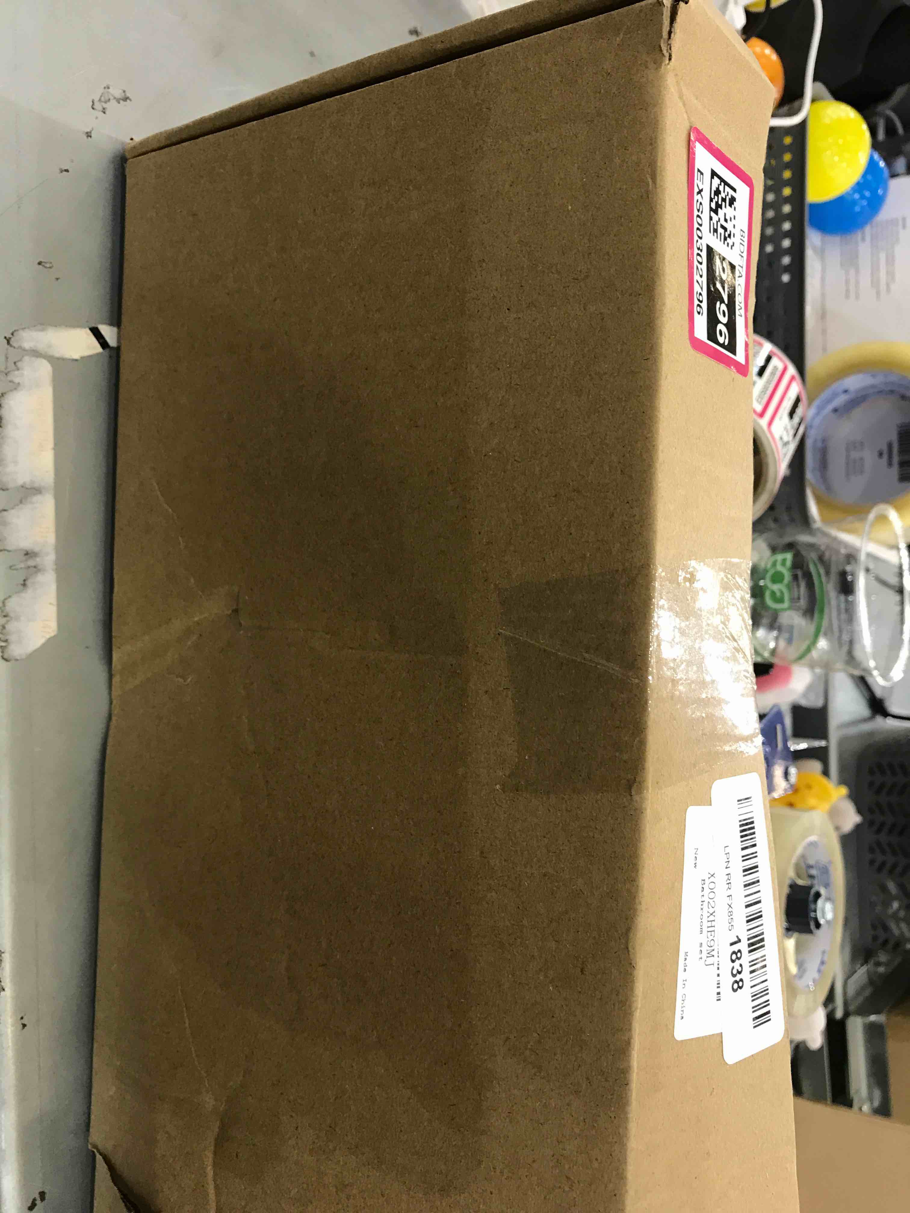 https://s3.amazonaws.com/lotting-images-prod/bidfta/EXS00302796_1688656786167.jpeg