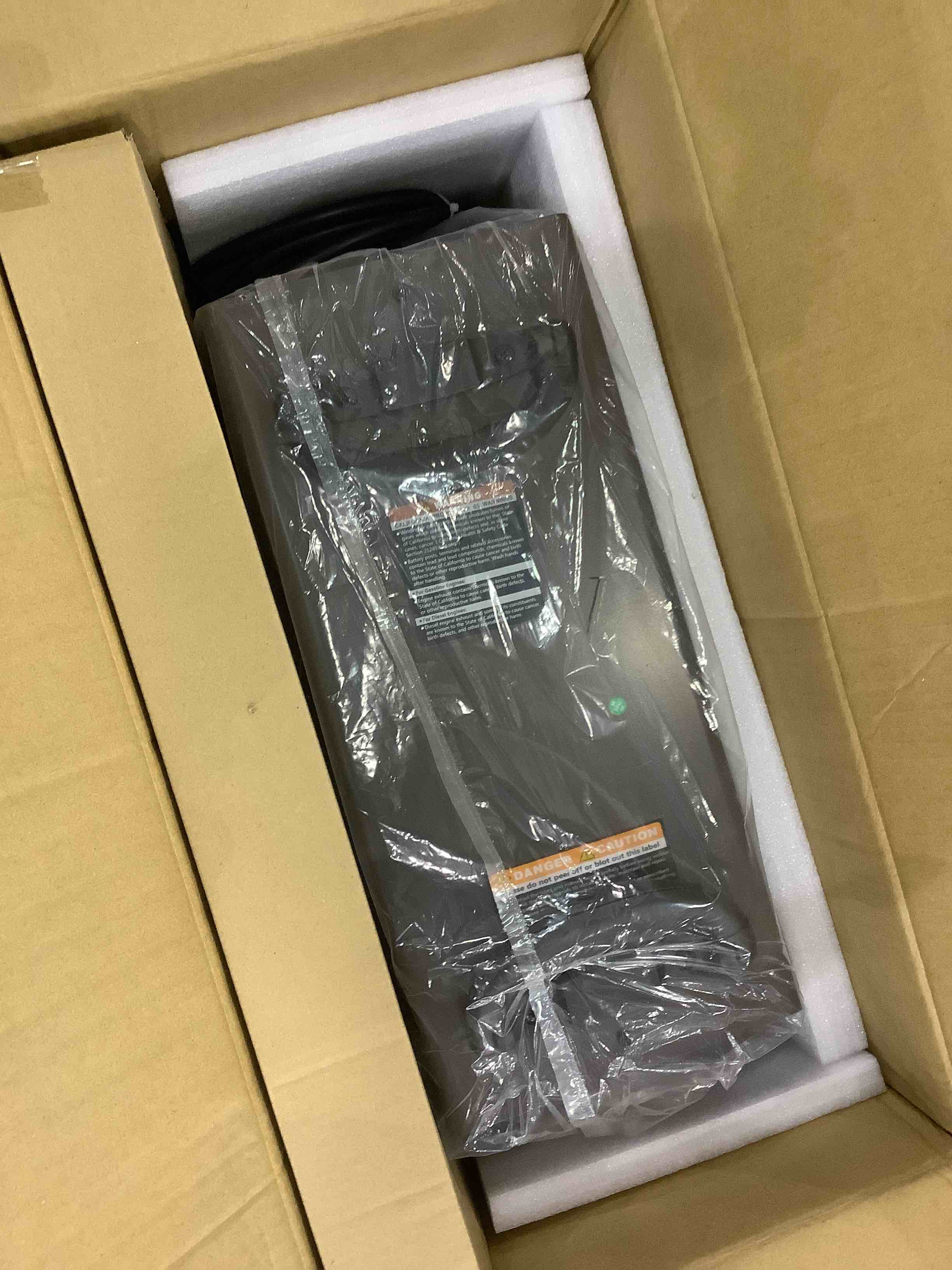 https://s3.amazonaws.com/lotting-images-prod/bidfta/EXS00303540_1688059863454.jpeg