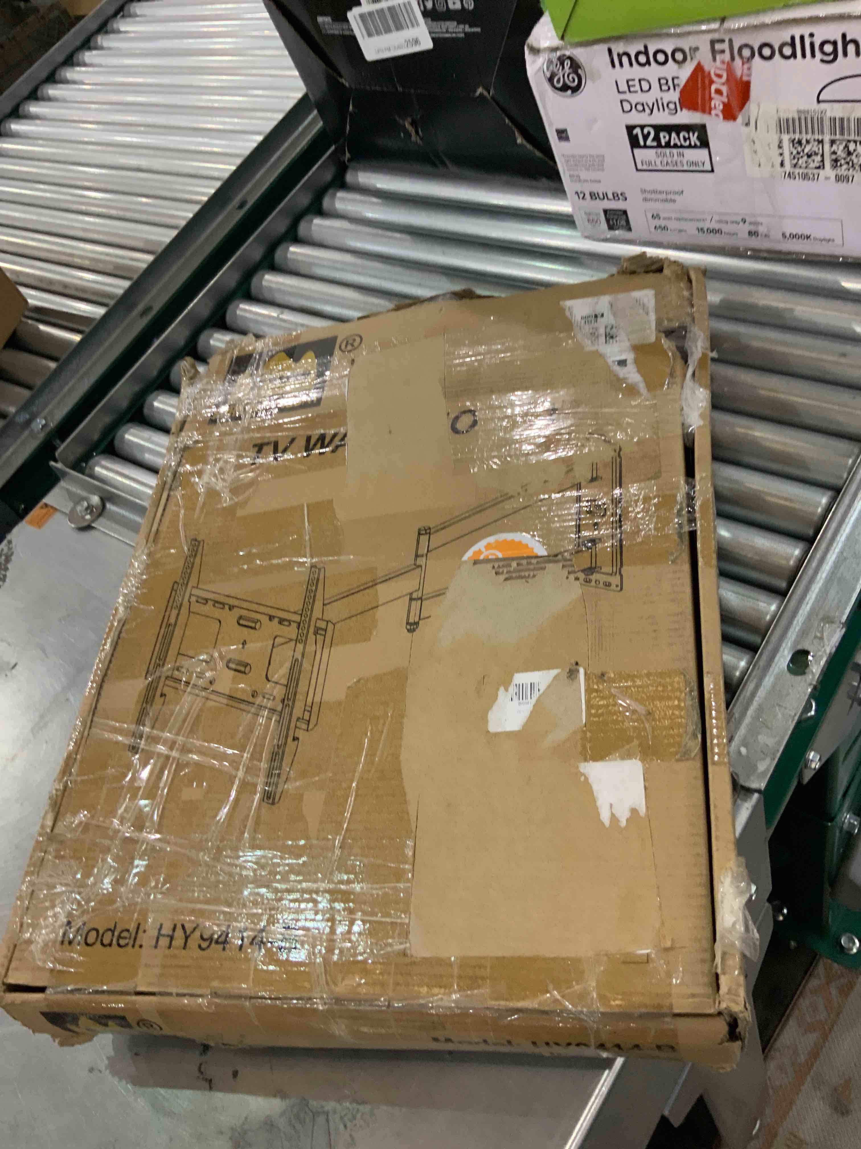 https://s3.amazonaws.com/lotting-images-prod/bidfta/EXS00303595_1688041683423.jpeg