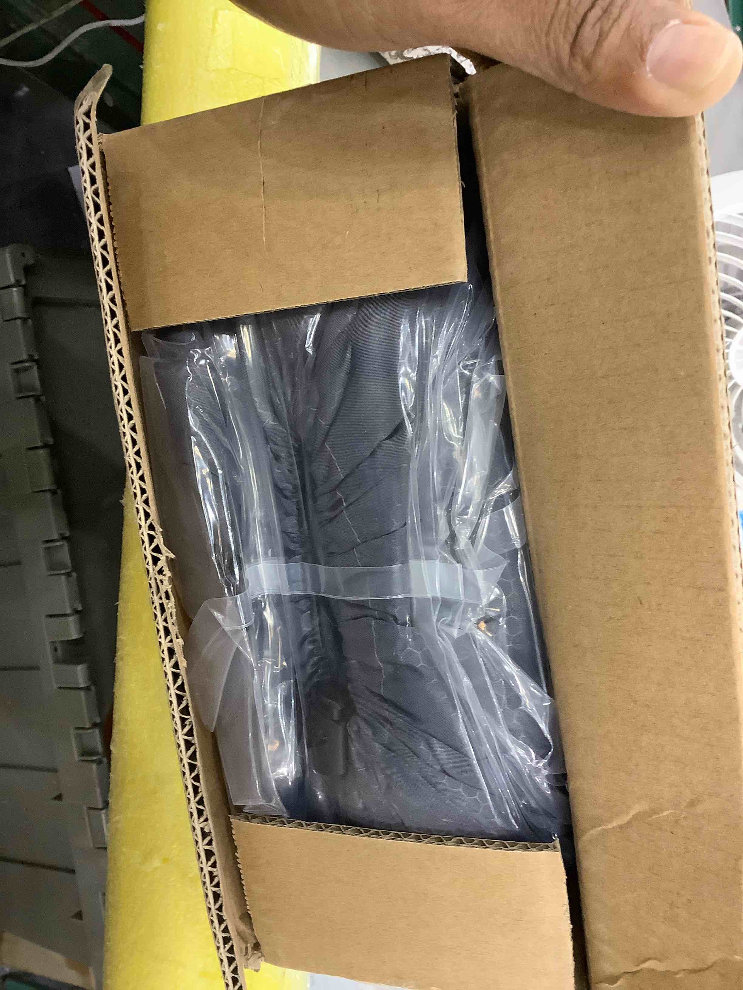 https://s3.amazonaws.com/lotting-images-prod/bidfta/EXS00304445_1687875236284.jpeg