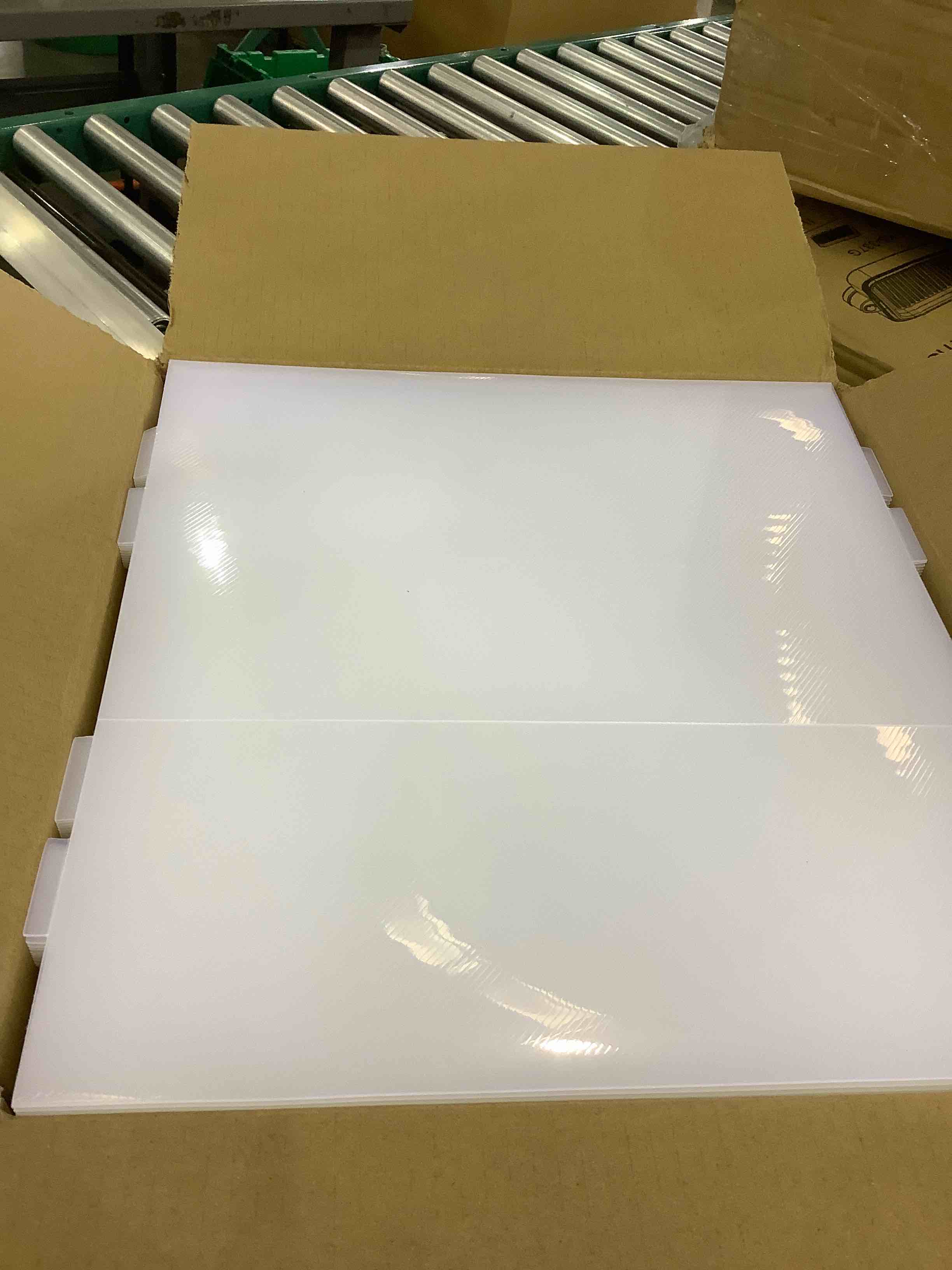 https://s3.amazonaws.com/lotting-images-prod/bidfta/EXS00304493_1687886500964.jpeg