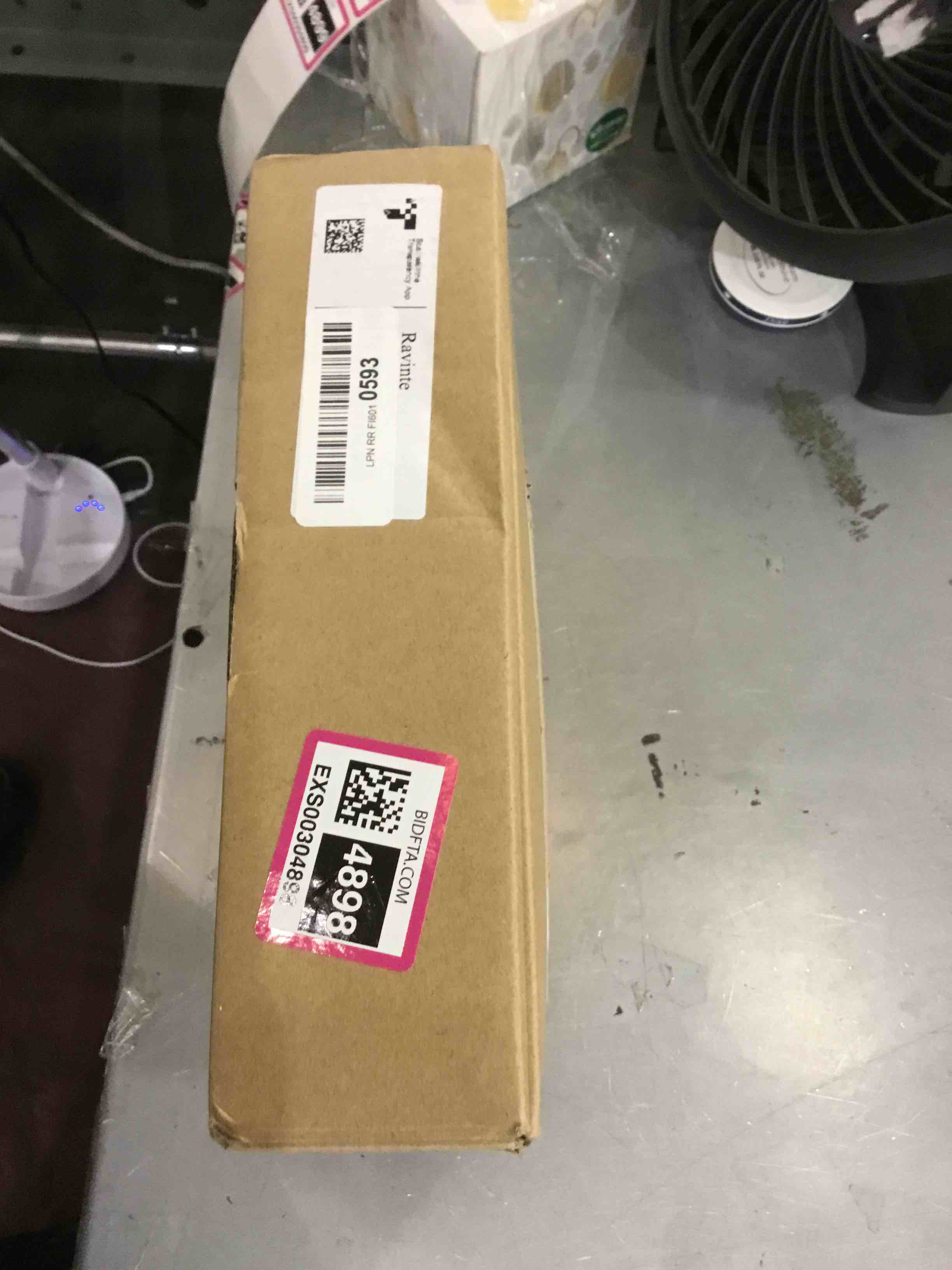 https://s3.amazonaws.com/lotting-images-prod/bidfta/EXS00304898_1687869598374.jpeg