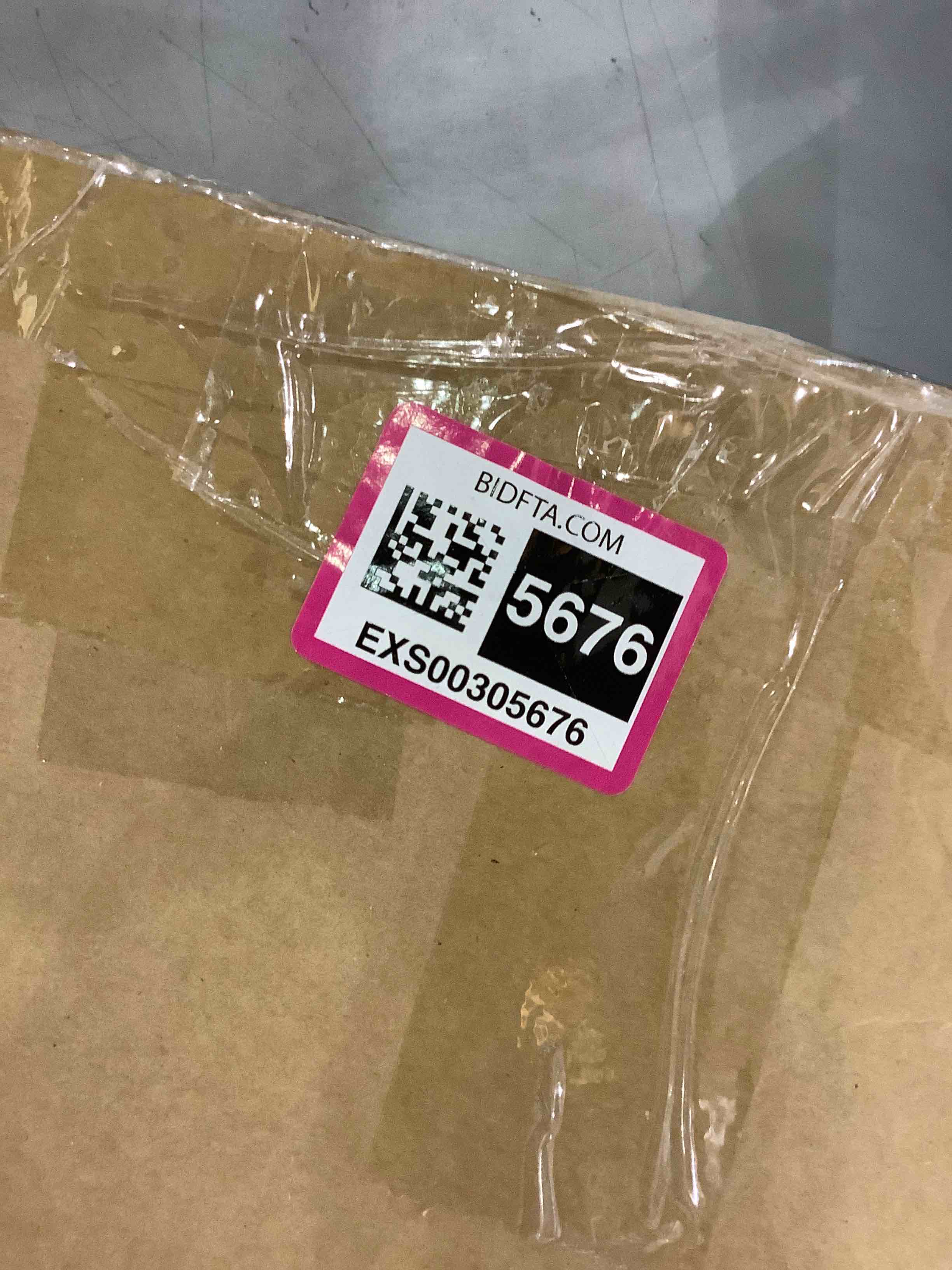 https://s3.amazonaws.com/lotting-images-prod/bidfta/EXS00305676_1689076596043.jpeg