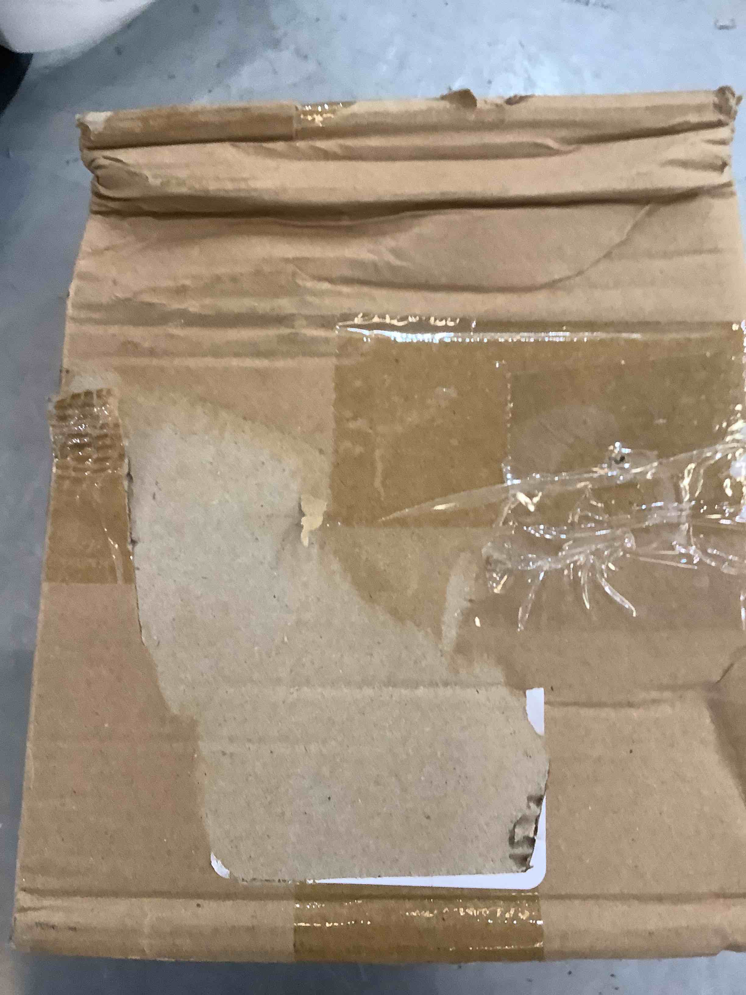 https://s3.amazonaws.com/lotting-images-prod/bidfta/EXS00306317_1690398877632.jpeg