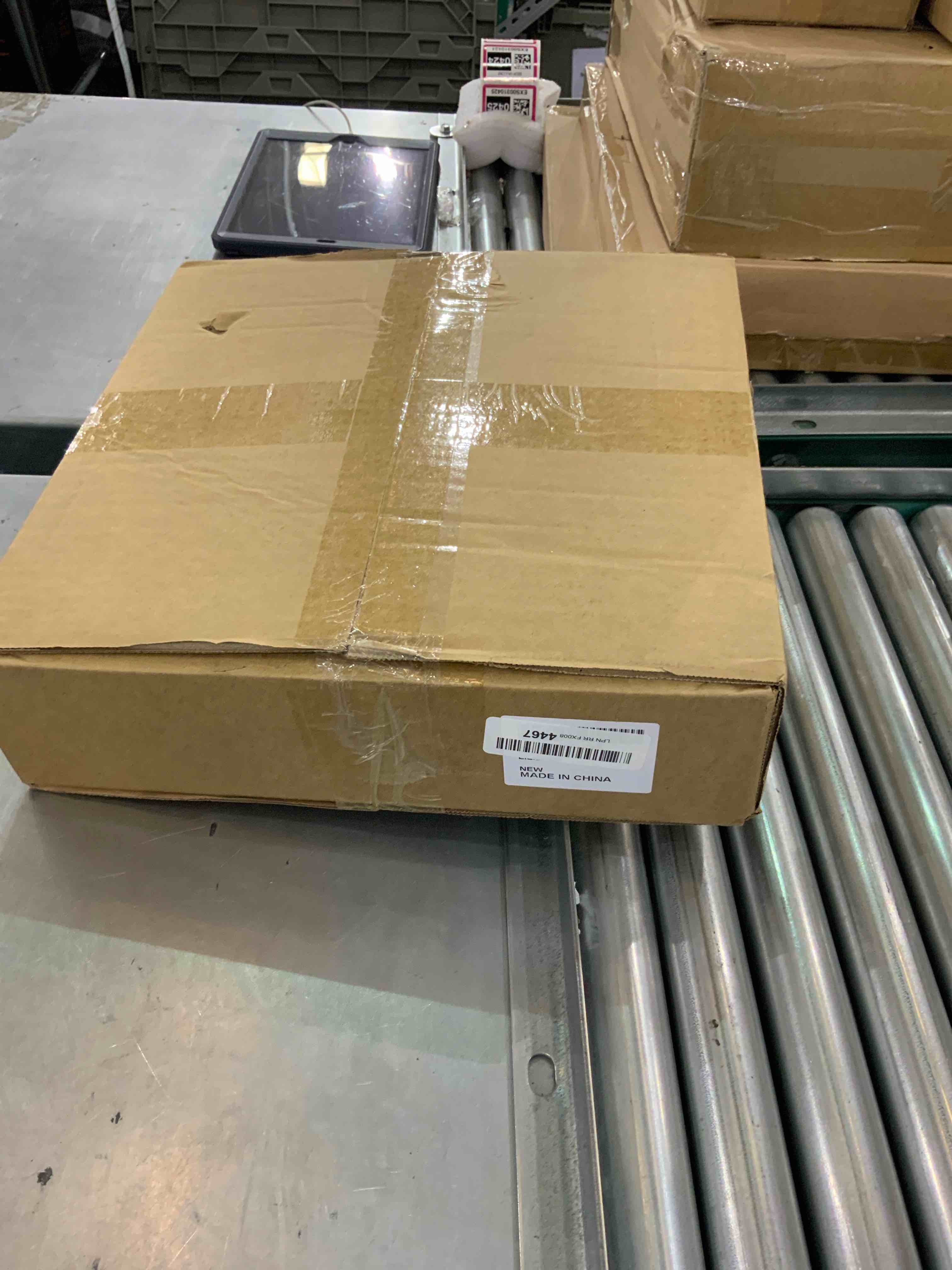 https://s3.amazonaws.com/lotting-images-prod/bidfta/EXS00306608_1687956552858.jpeg