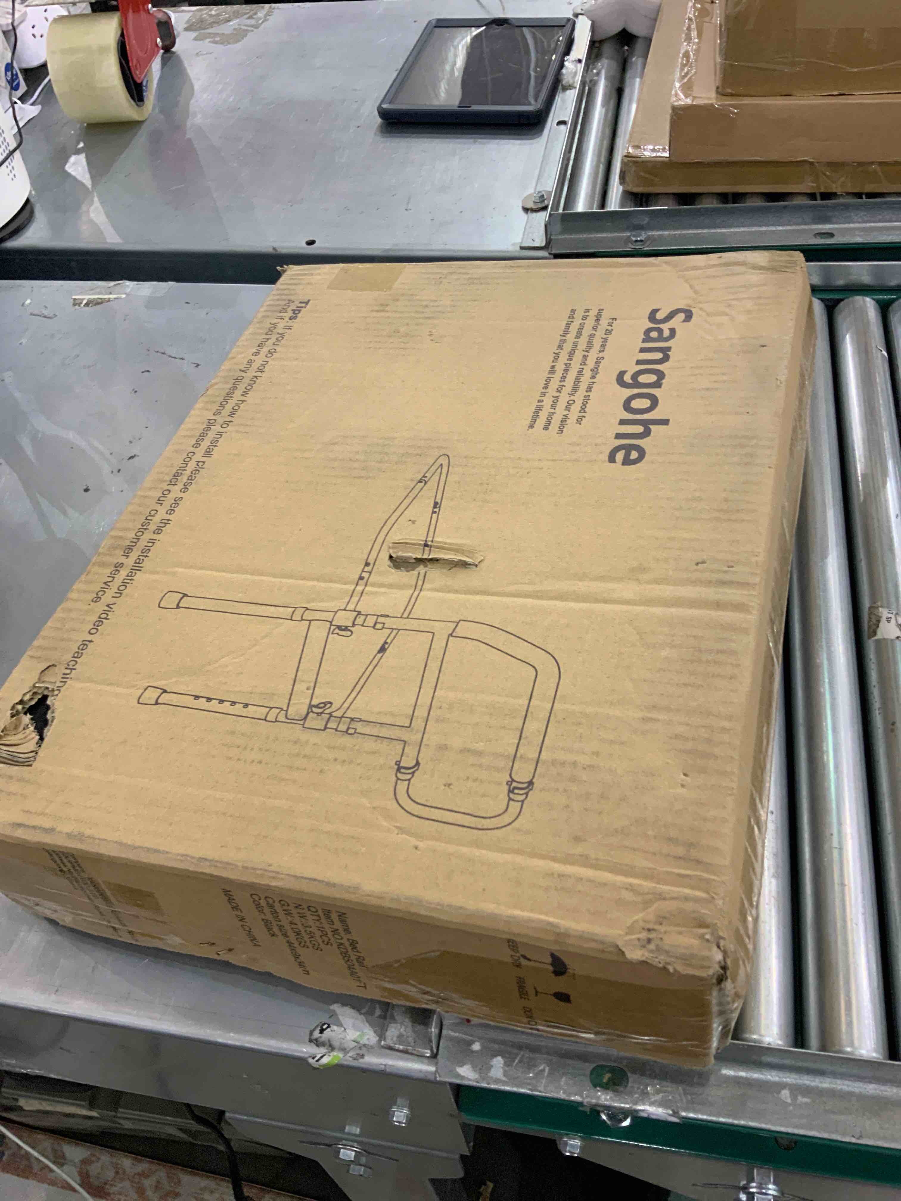 Sangohe Bed Rail for Elderly, Adjustable Bed Assist Grab Bar Handle for Senior Adults with Storage Pocket, Safe Assistance for Getting in & Out of Bed at Home and Dorm - Fit King, Queen, Full, Twin