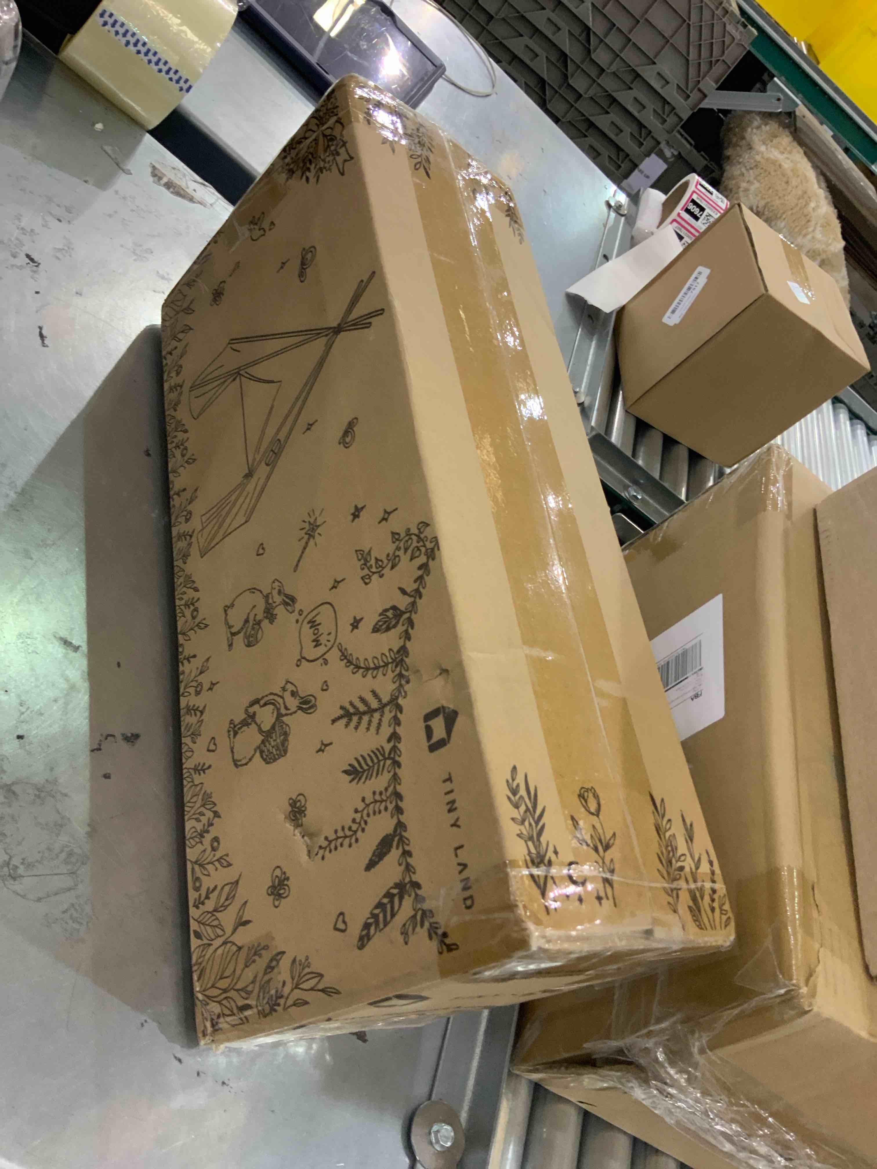 https://s3.amazonaws.com/lotting-images-prod/bidfta/EXS00306784_1688046803456.jpeg