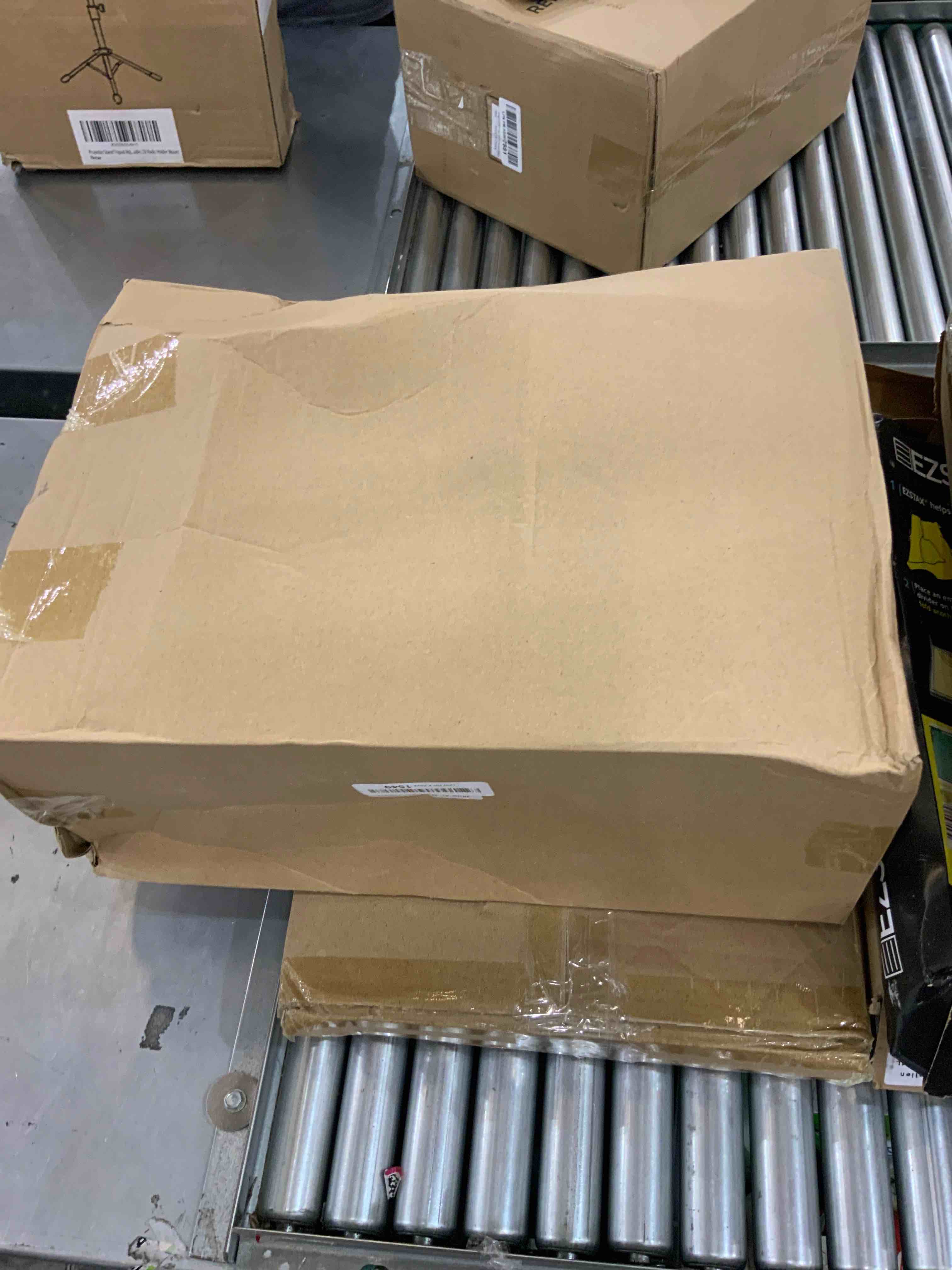 100 Pcs Plastic Martini Glasses 5 oz Disposable Cocktail Glasses Tall Mini Martini Plastic Cups Unbreakable Appetizer Dessert Cups for Margarita Wine Champagne Ice Cream Wedding Party Bar Event