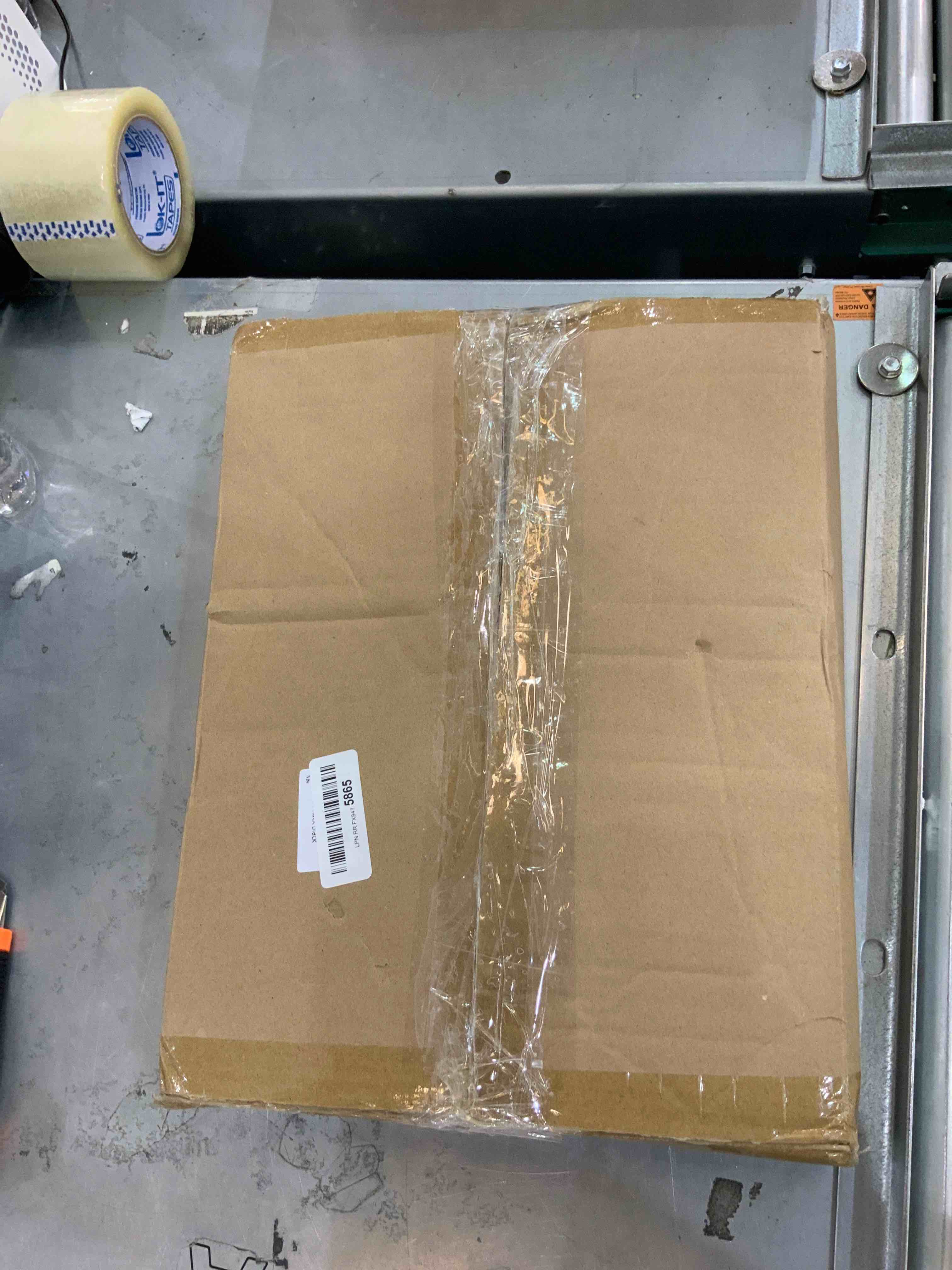 https://s3.amazonaws.com/lotting-images-prod/bidfta/EXS00306848_1688051996763.jpeg