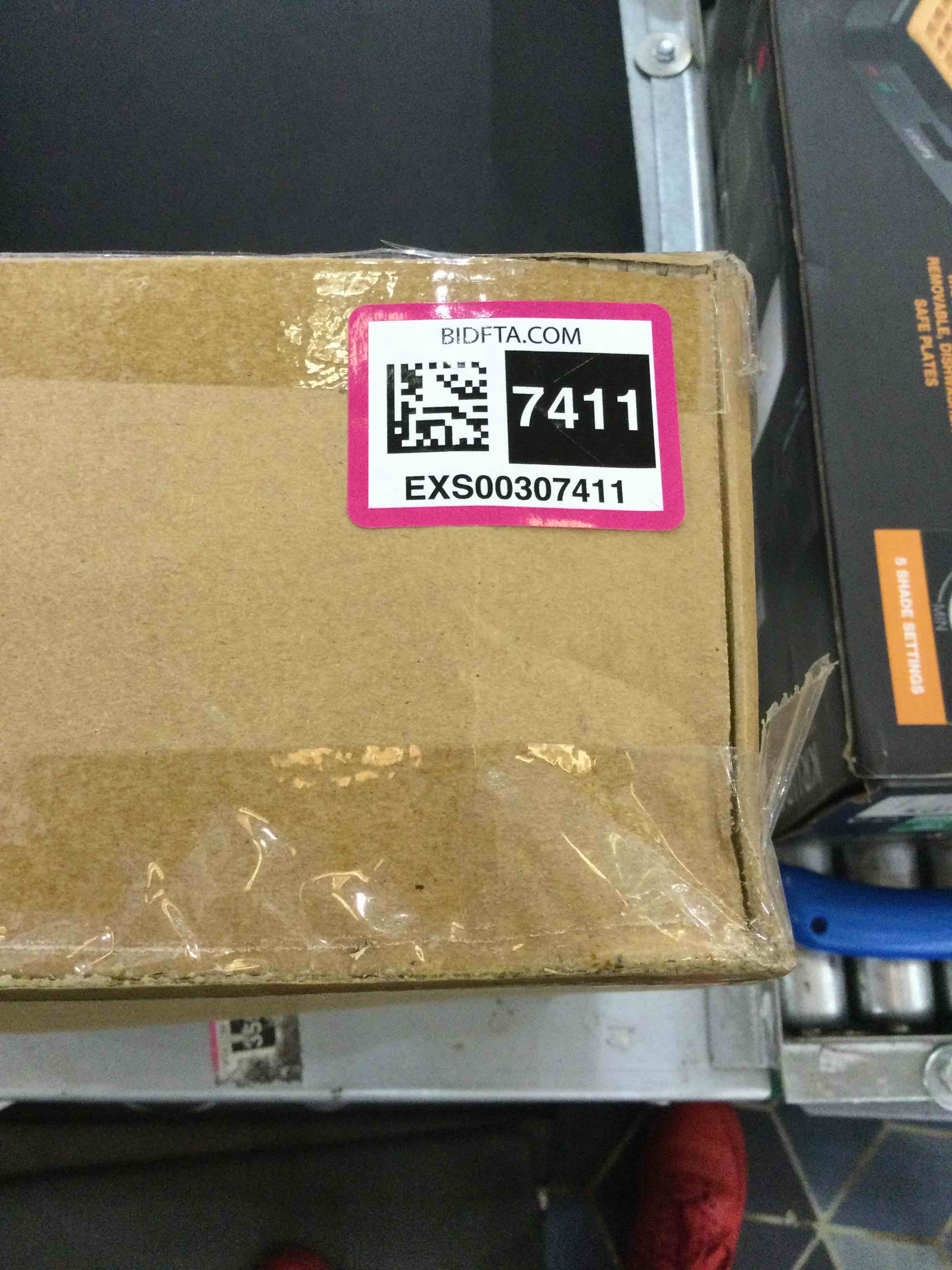https://s3.amazonaws.com/lotting-images-prod/bidfta/EXS00307411_1688566934194.jpeg