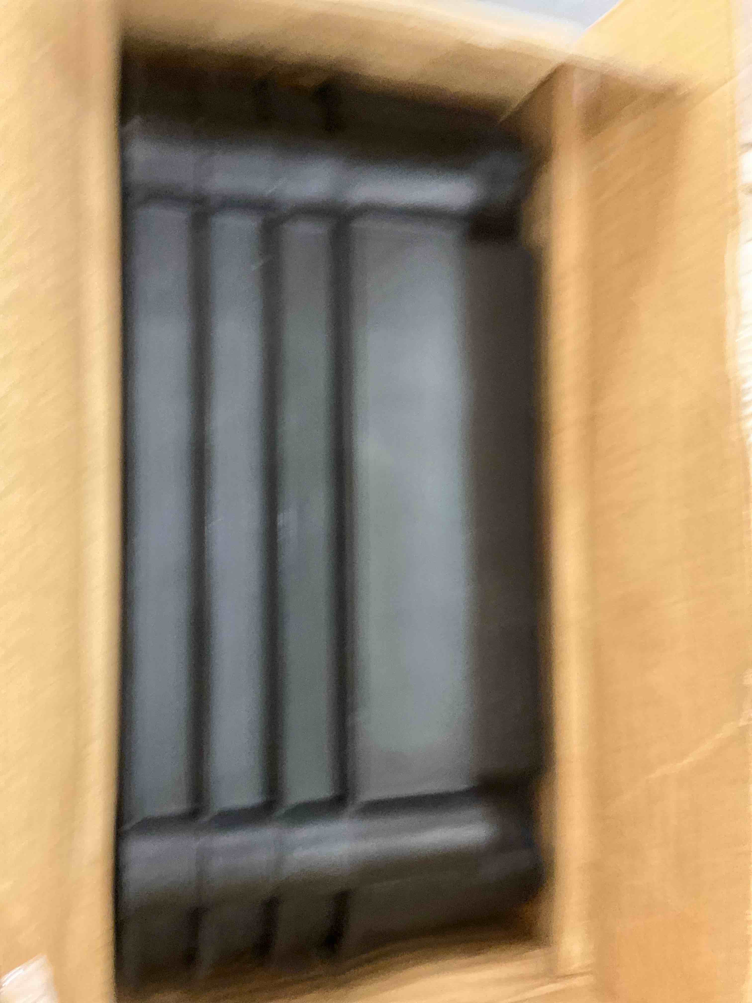 https://s3.amazonaws.com/lotting-images-prod/bidfta/EXS00307636_1688754297345.jpeg