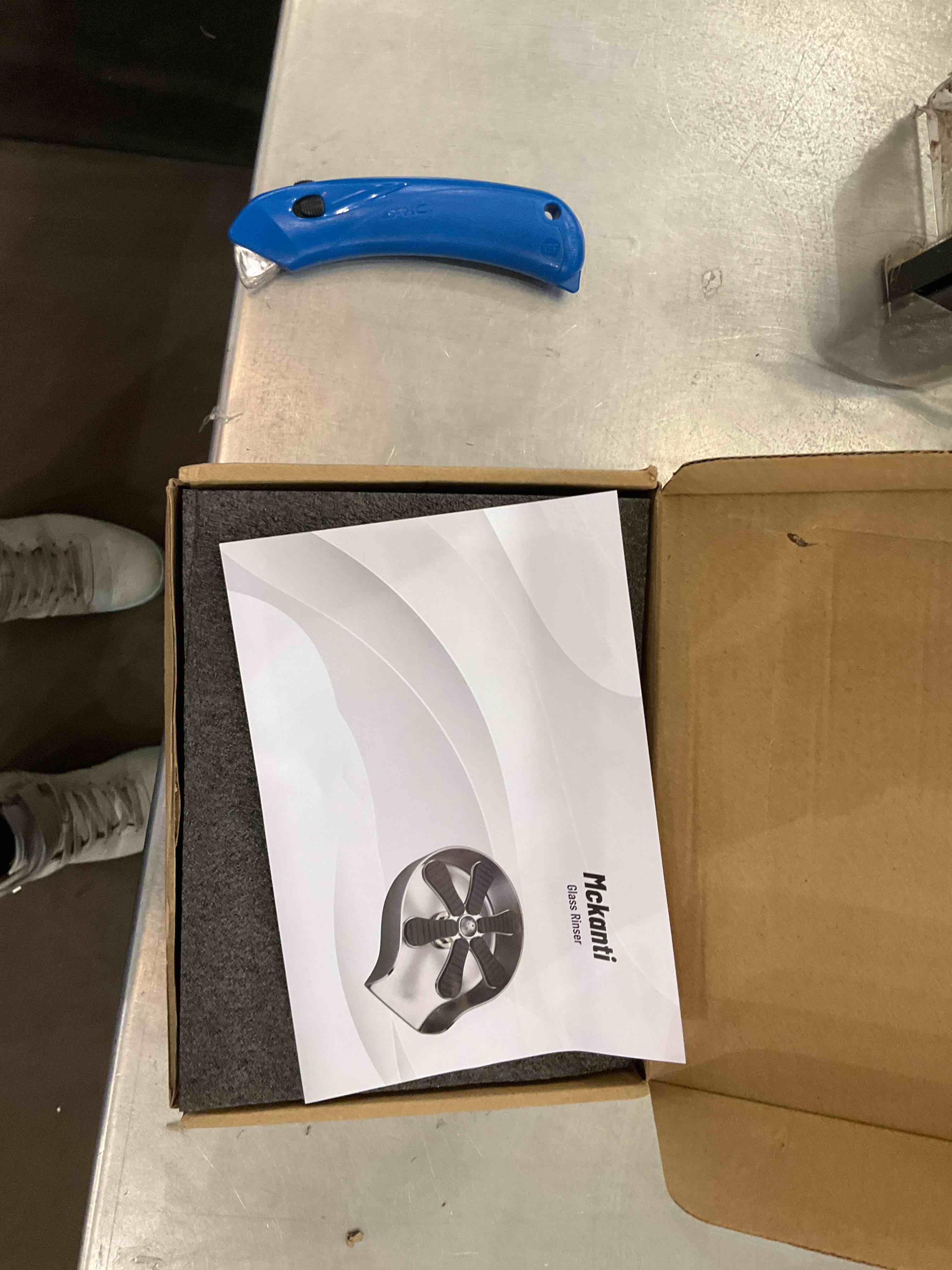 https://s3.amazonaws.com/lotting-images-prod/bidfta/EXS00308726_1688134268039.jpeg