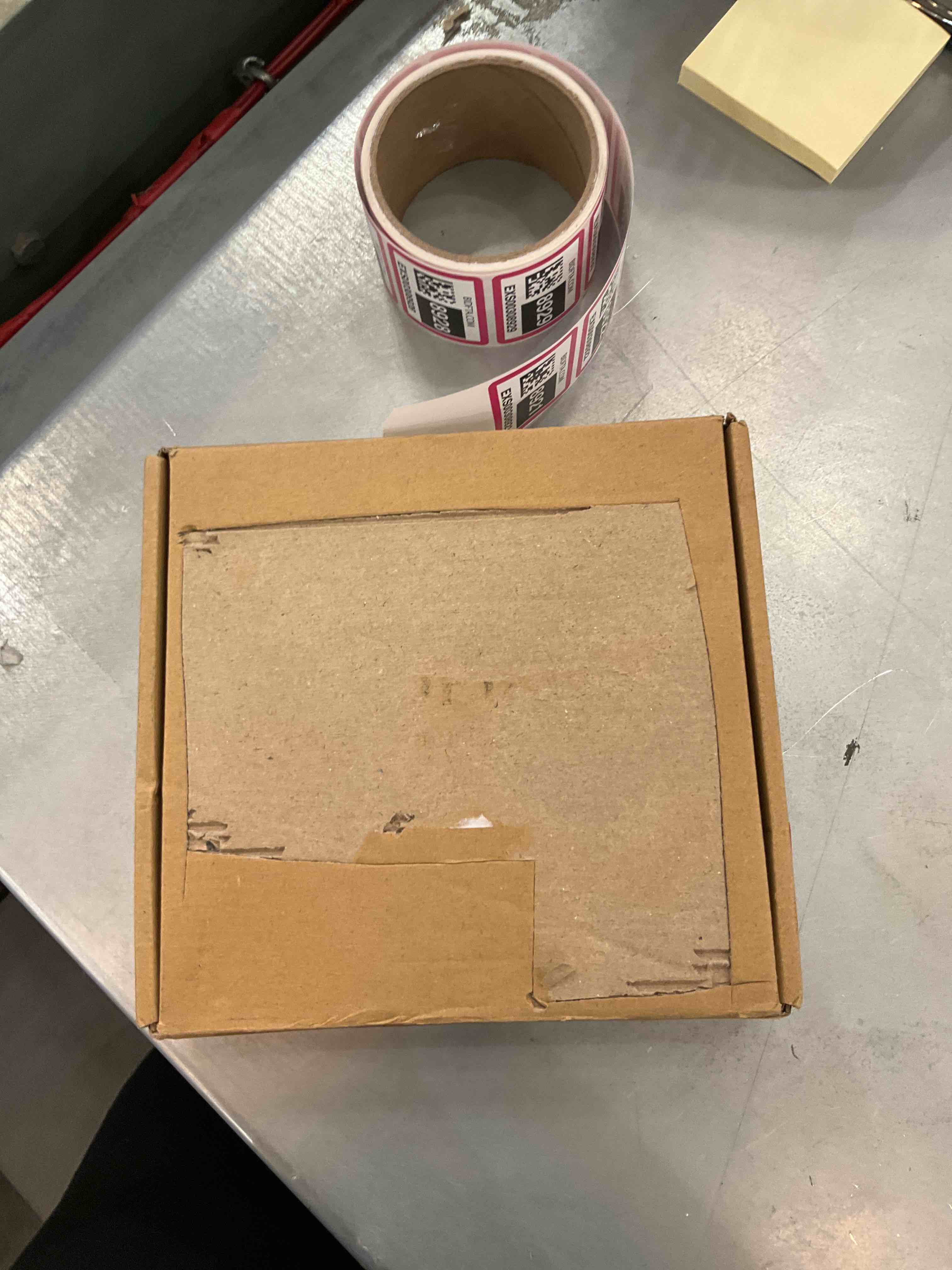 https://s3.amazonaws.com/lotting-images-prod/bidfta/EXS00308920_1688583900153.jpeg