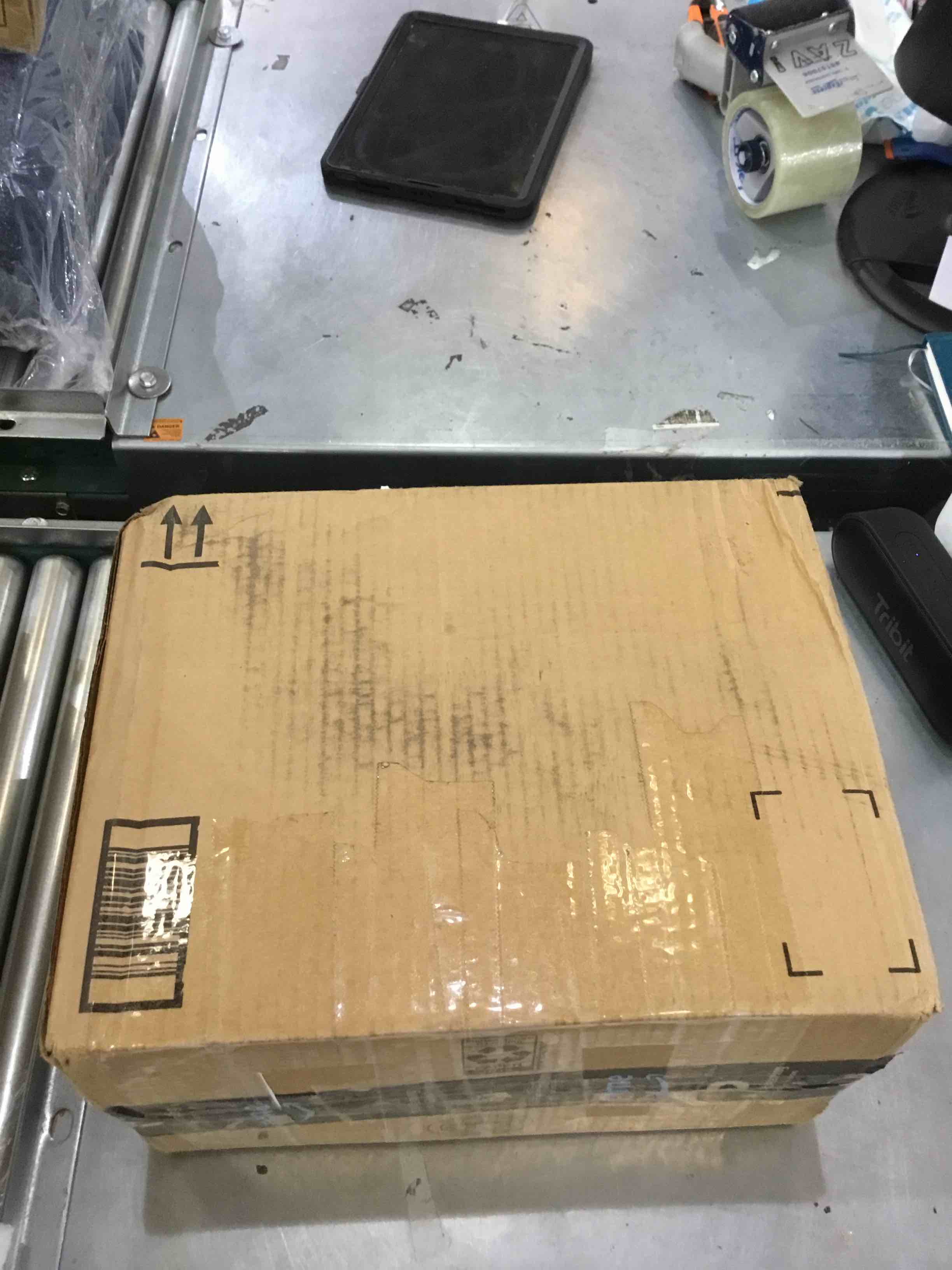 https://s3.amazonaws.com/lotting-images-prod/bidfta/EXS00310499_1687965499347.jpeg