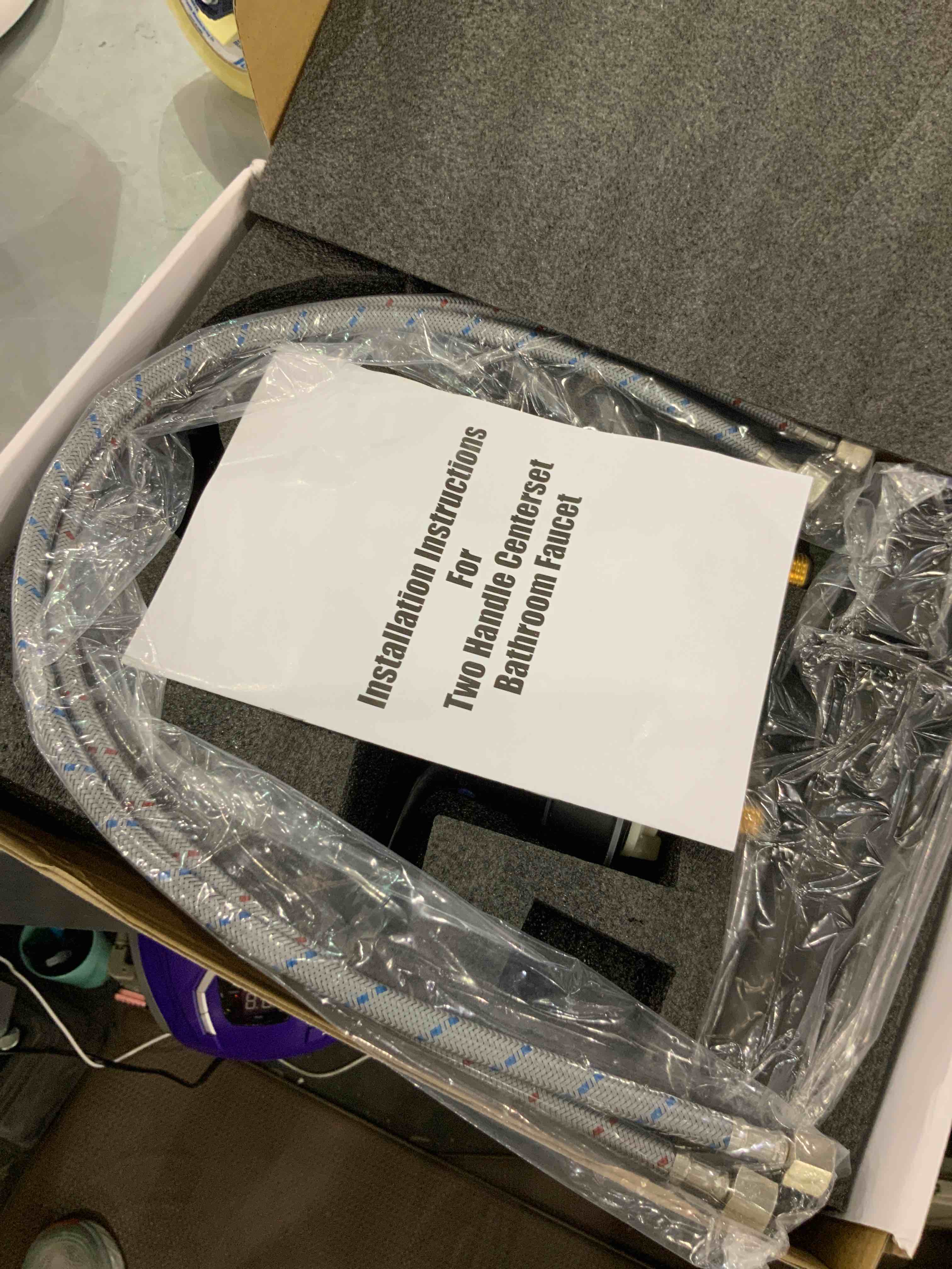 https://s3.amazonaws.com/lotting-images-prod/bidfta/EXS00310636_1687867039861.jpeg