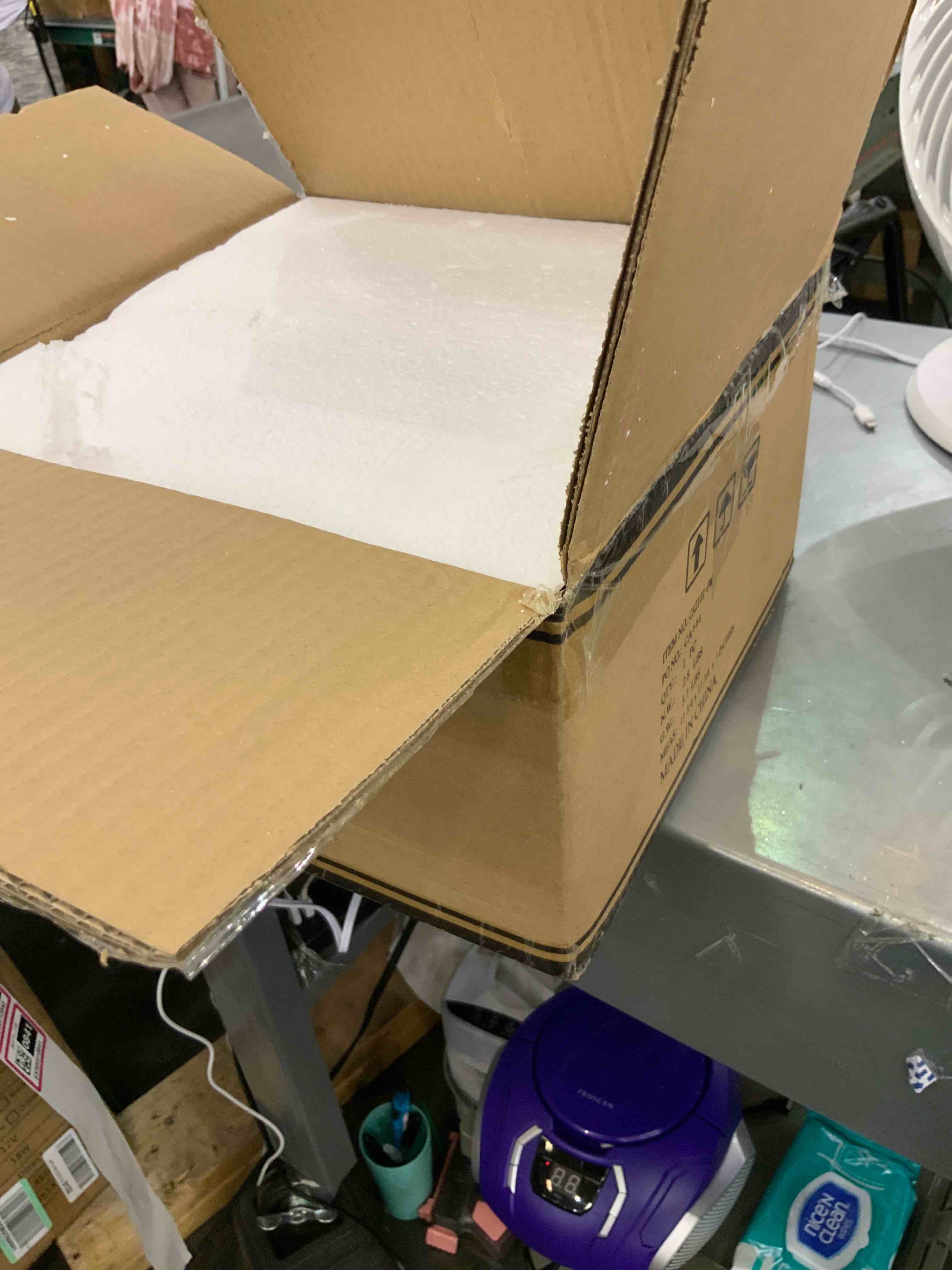 https://s3.amazonaws.com/lotting-images-prod/bidfta/EXS00310841_1687963101483.jpeg