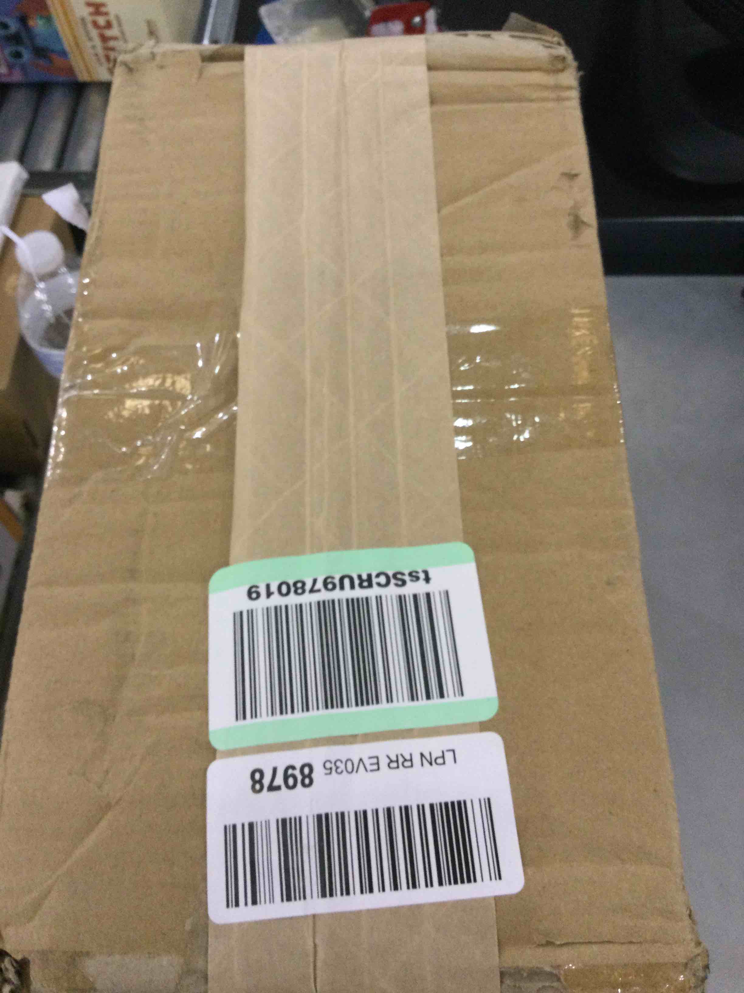 https://s3.amazonaws.com/lotting-images-prod/bidfta/EXS00311338_1688050400683.jpeg