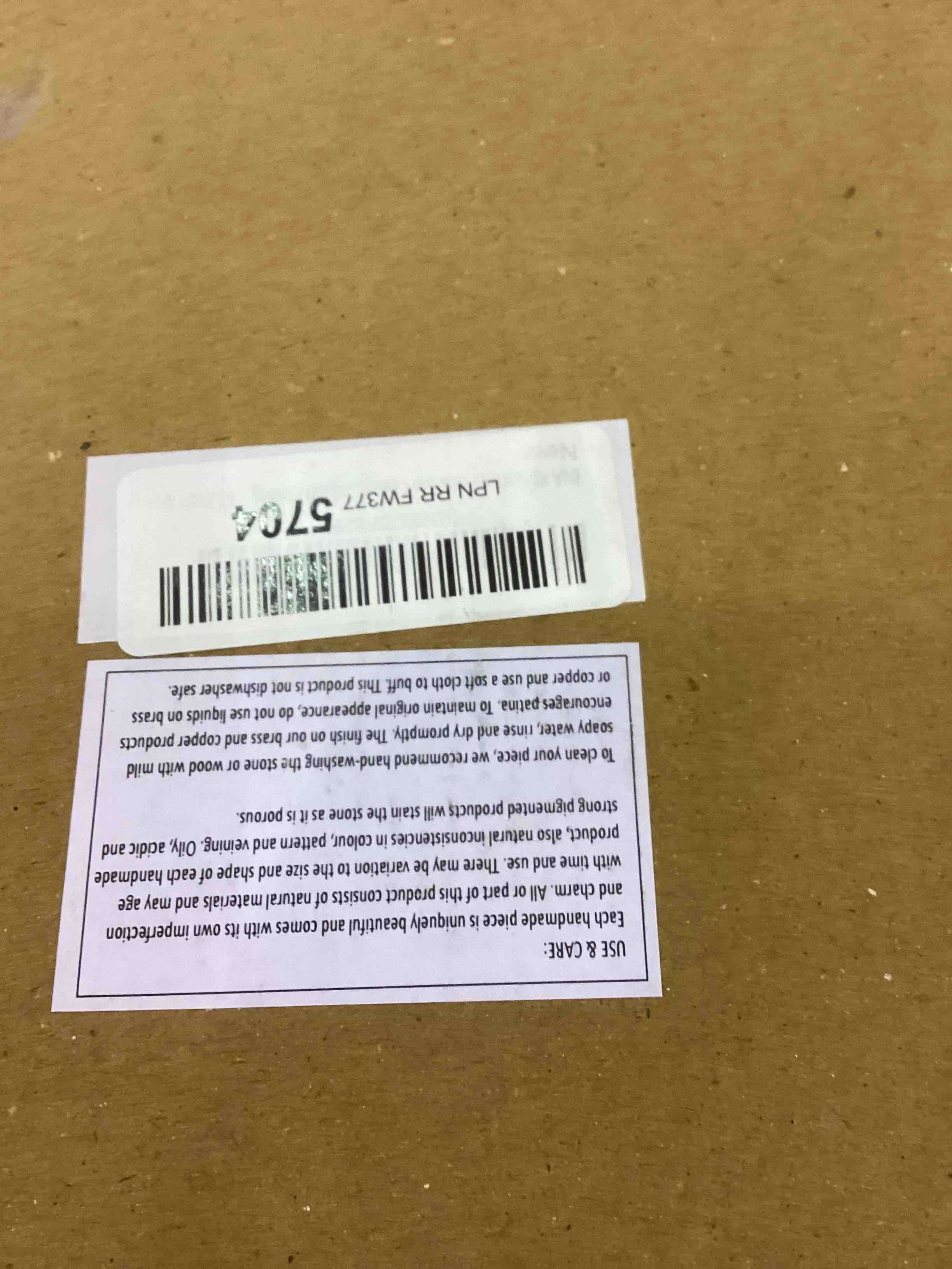 https://s3.amazonaws.com/lotting-images-prod/bidfta/EXS00311558_1688123649781.jpeg