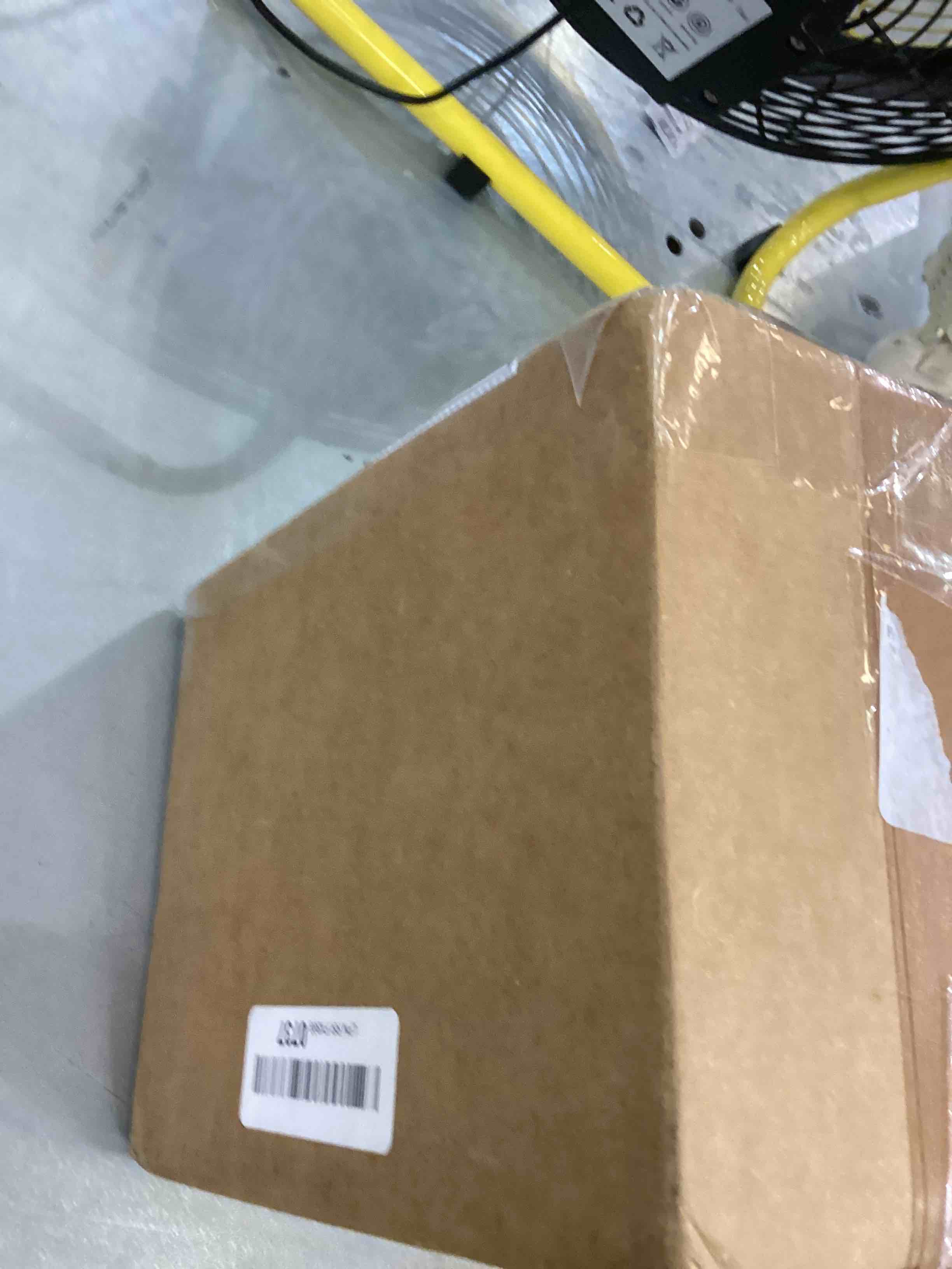 https://s3.amazonaws.com/lotting-images-prod/bidfta/EXS00311836_1688569722828.jpeg