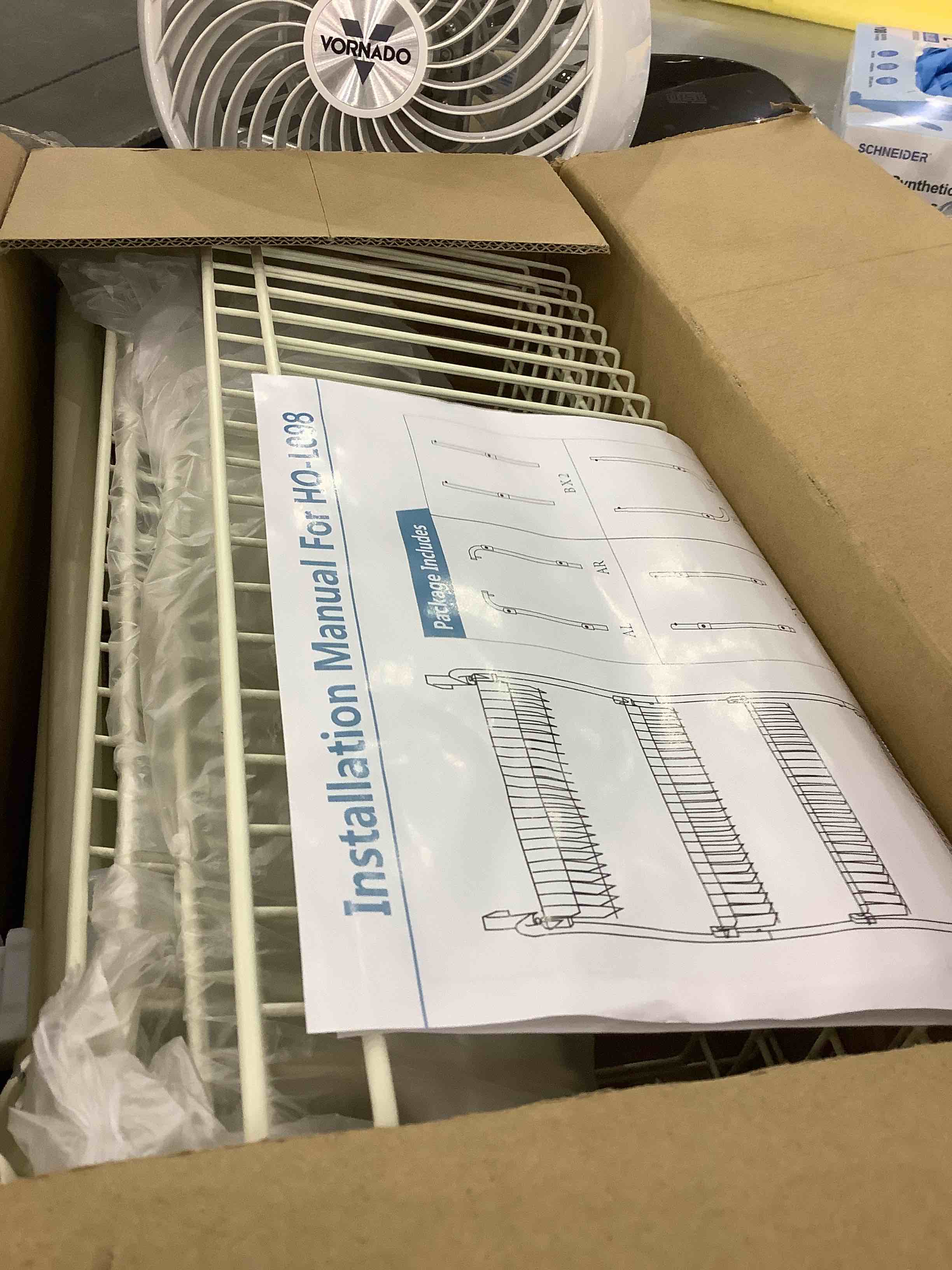 https://s3.amazonaws.com/lotting-images-prod/bidfta/EXS00312127_1688041833824.jpeg