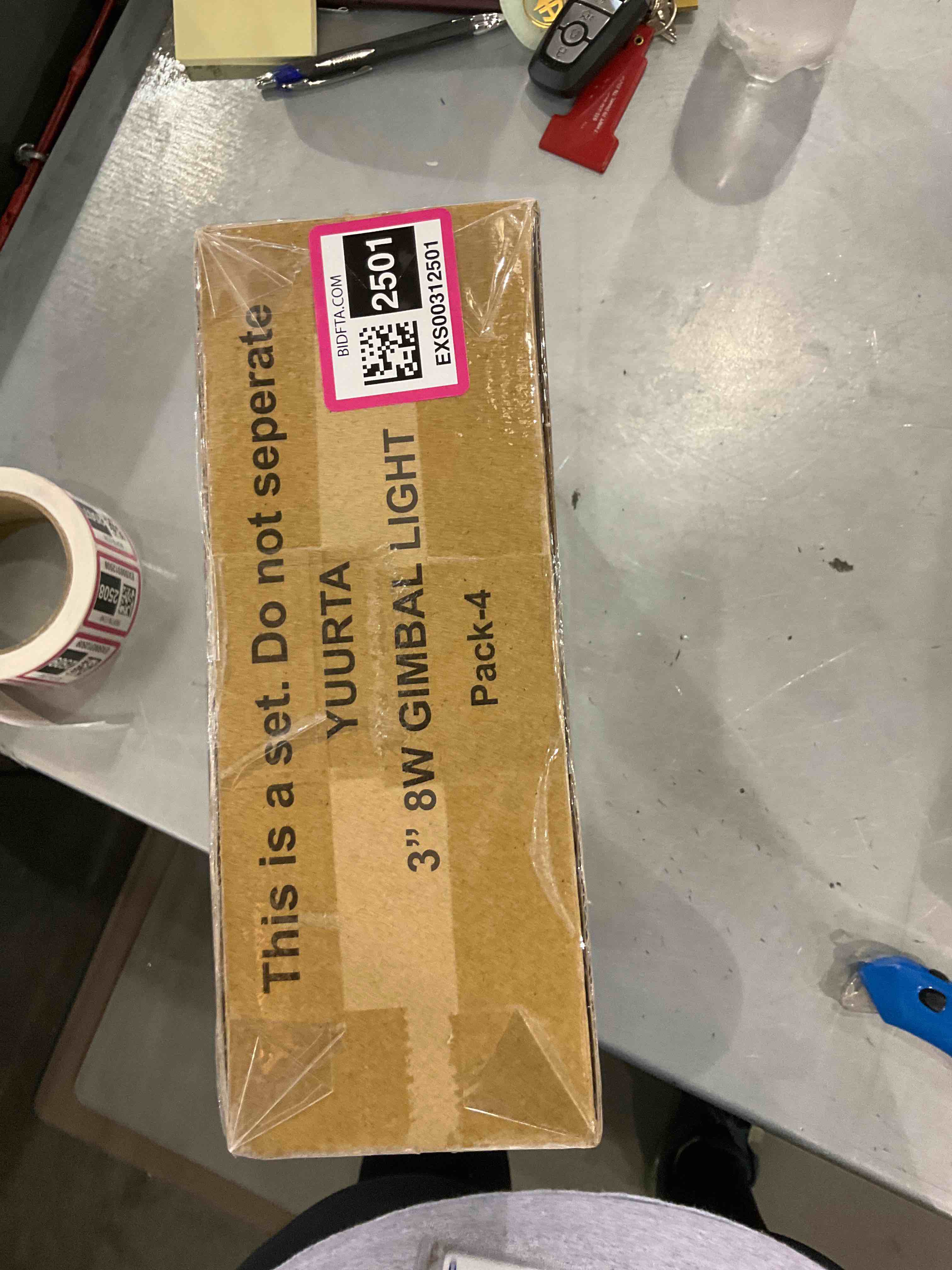https://s3.amazonaws.com/lotting-images-prod/bidfta/EXS00312501_1689076564611.jpeg