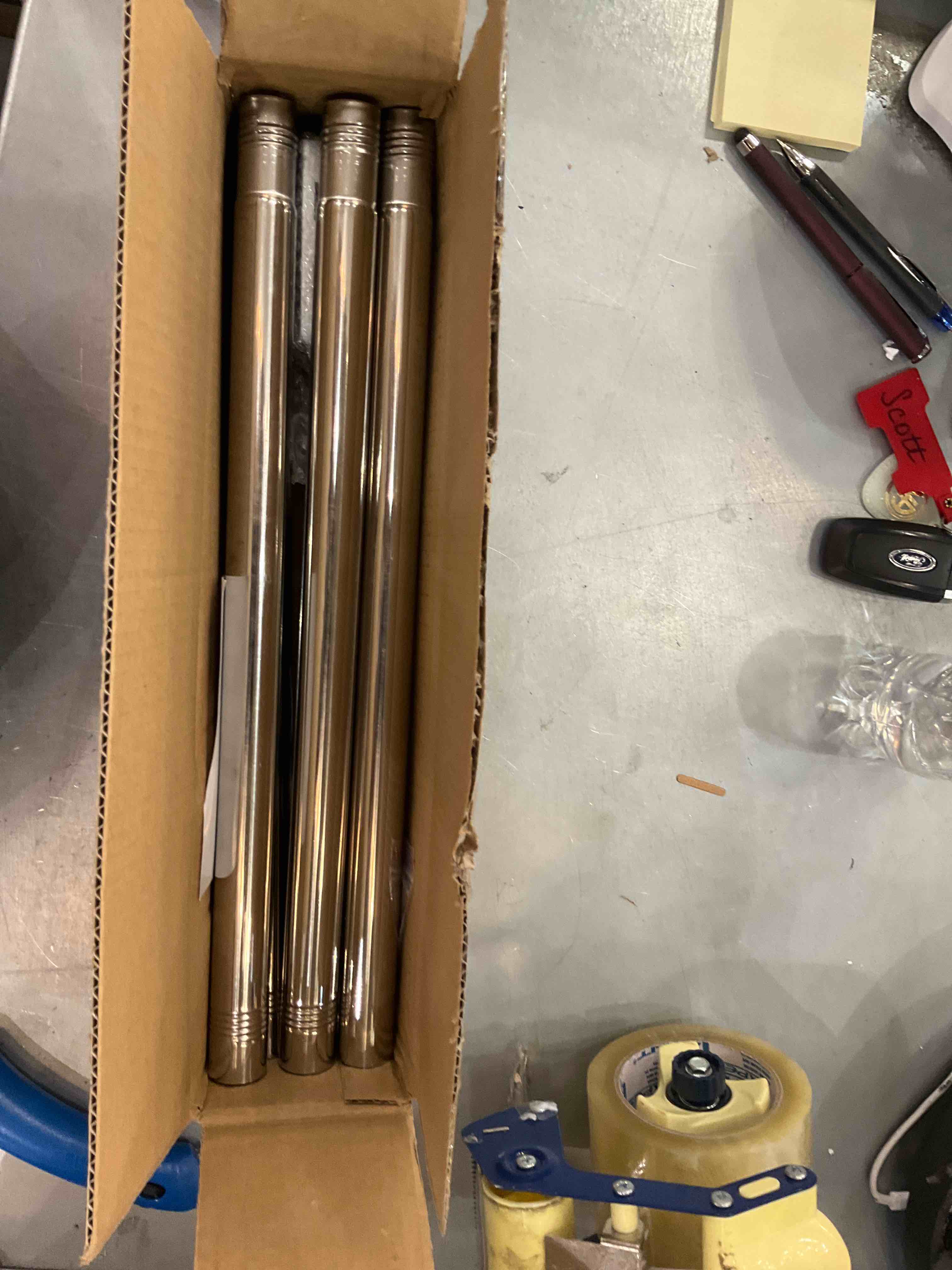 evertoco Stainless Steel American Flag Pole Kit with Holder, Adjustable Wall Mount Heavy Duty Outdoor Flag Pole 6FT, Flag Pole with Bracket for American Flag, 2 Brass Grommets, with Adjustable Bracket