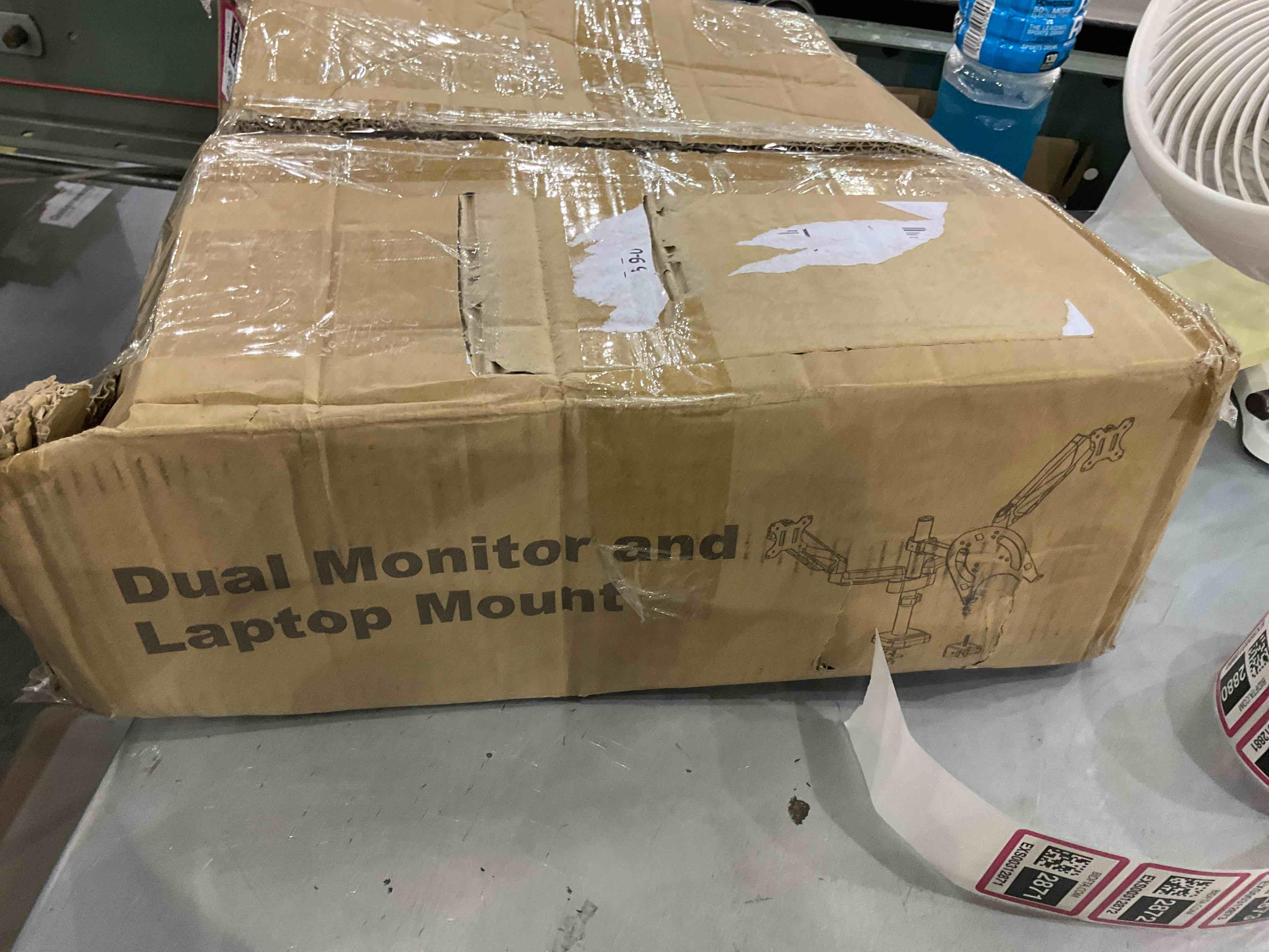 https://s3.amazonaws.com/lotting-images-prod/bidfta/EXS00312870_1689333705168.jpeg