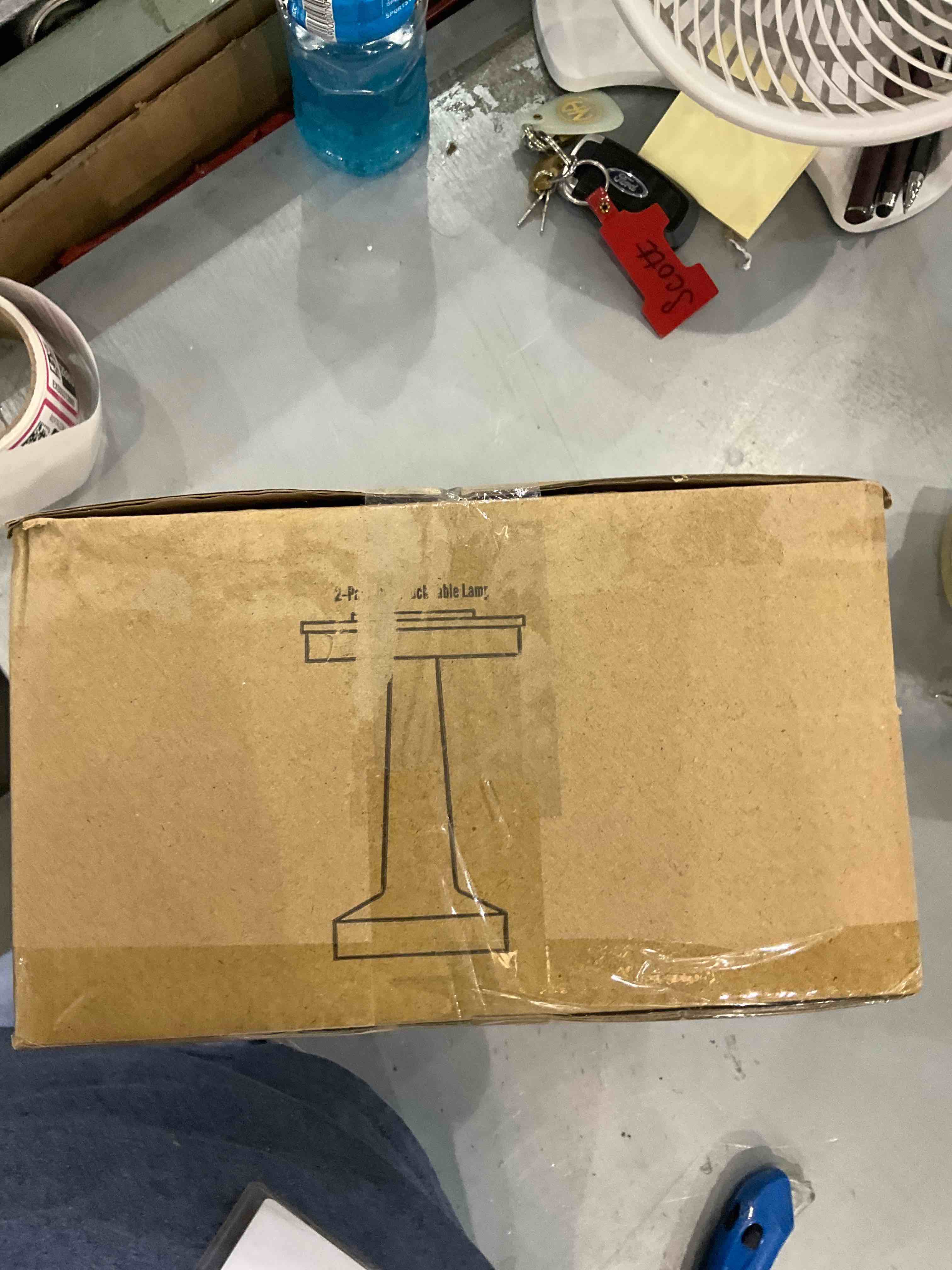https://s3.amazonaws.com/lotting-images-prod/bidfta/EXS00312882_1689336356832.jpeg