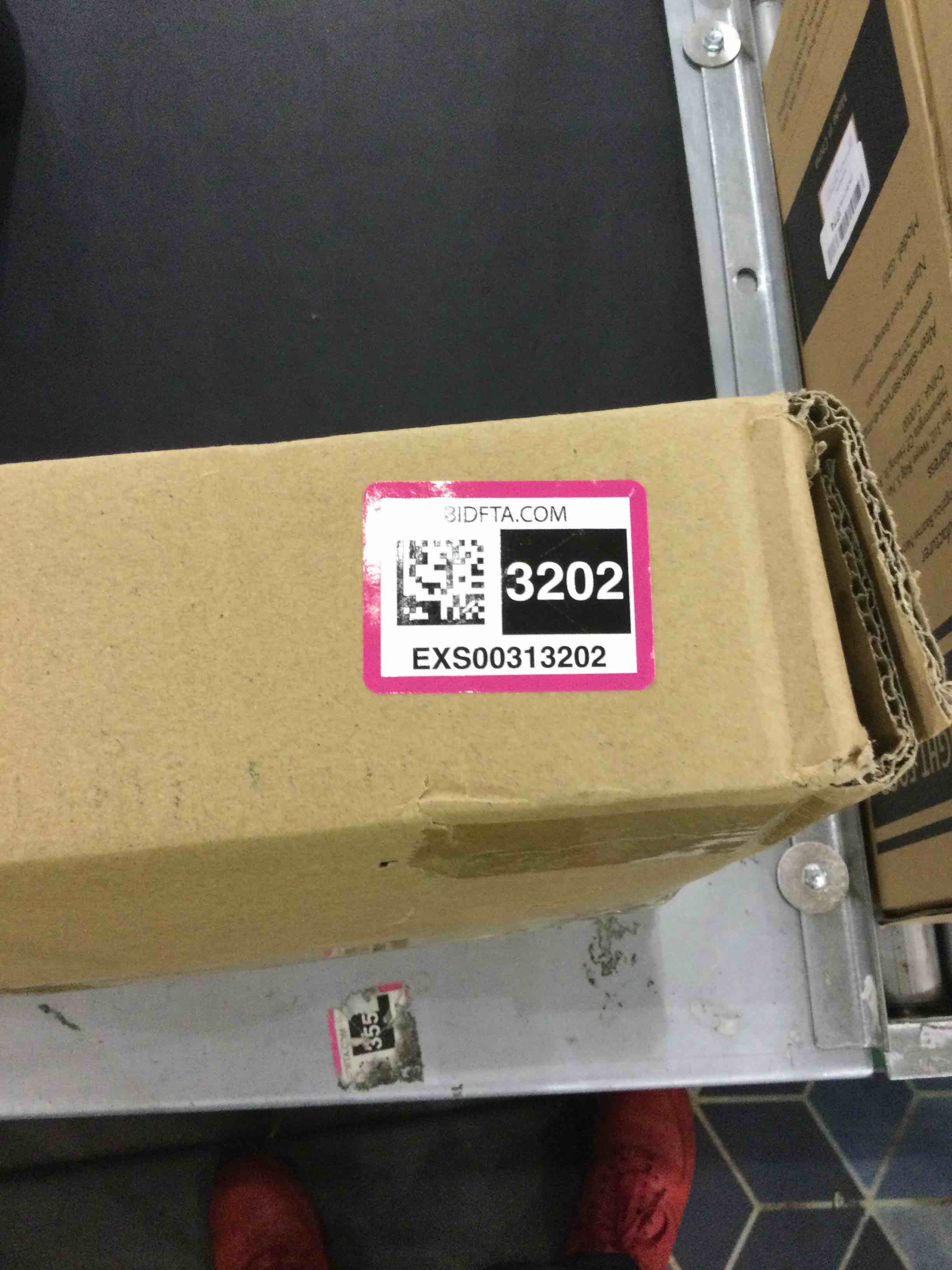 DOLALIKE Pull Out Under Sink Cabinets Organizer, Stackable 2 Tire Sliding Countertop Organizer, Under Sink Storage Drawer Shelf for Kitchen (Black)