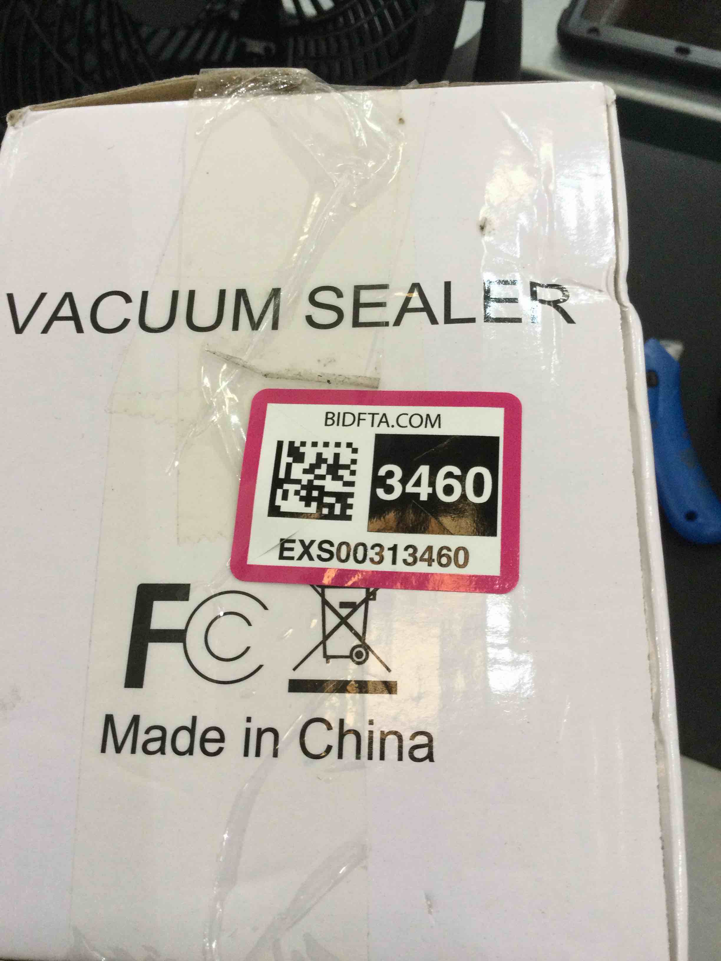 Vacuum Sealer Machine 8 PCS Food Vacuum Sealer Machine 8 in 1 Automatic Vacuum Sealer with Cutter&Dry&Moist Vacuum and Seal and 3 Rolls Bags Starter Kits for Home and Kitchen