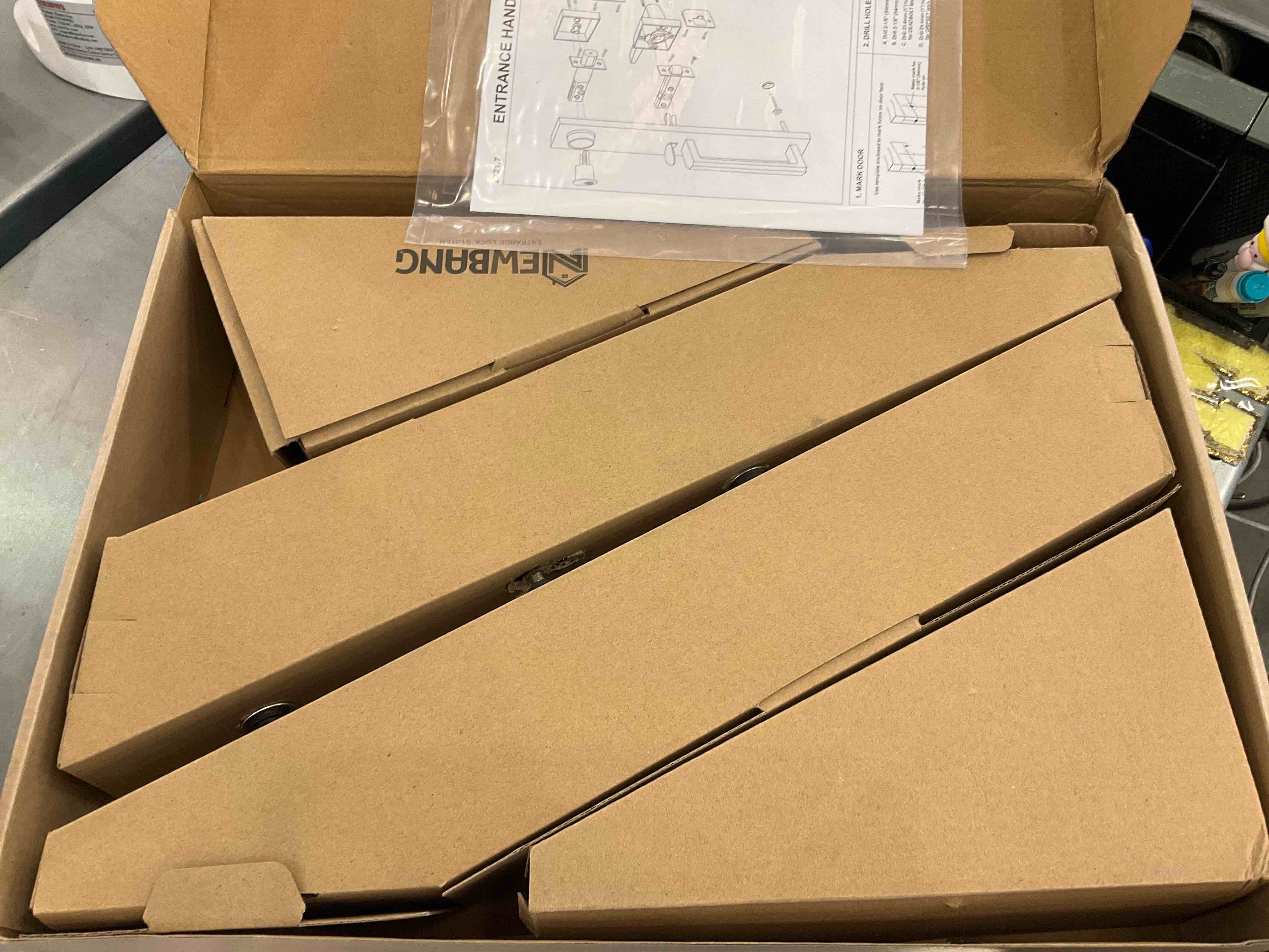 https://s3.amazonaws.com/lotting-images-prod/bidfta/EXS00313597_1688145702824.jpeg