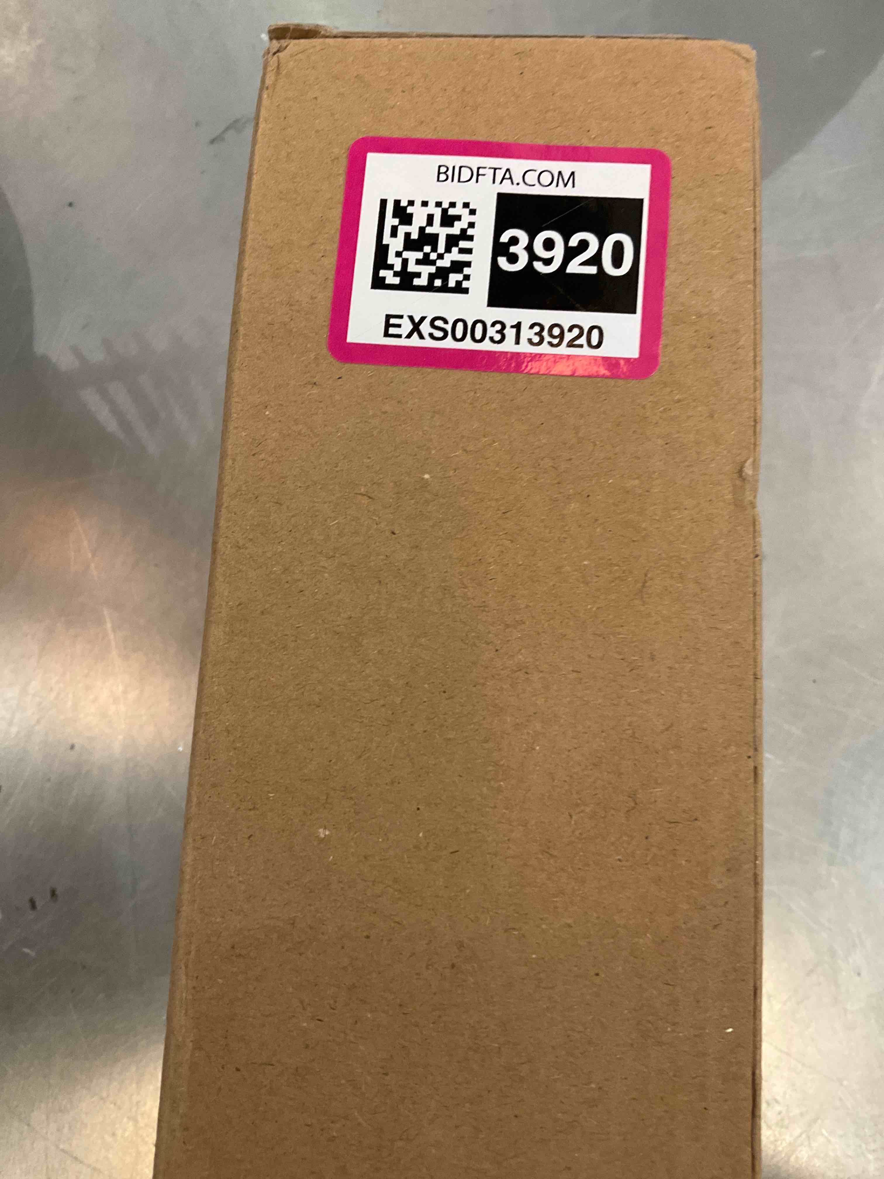 https://s3.amazonaws.com/lotting-images-prod/bidfta/EXS00313920_1688665354620.jpeg